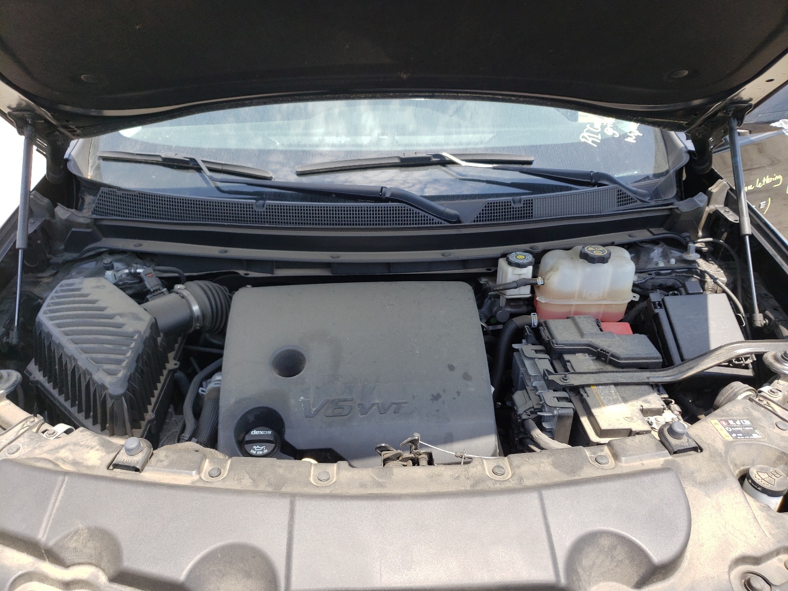 Photo 7 from auction – 2019 CHEVROLET TRAVERSE L with VIN 1GNERFKW8KJ110203