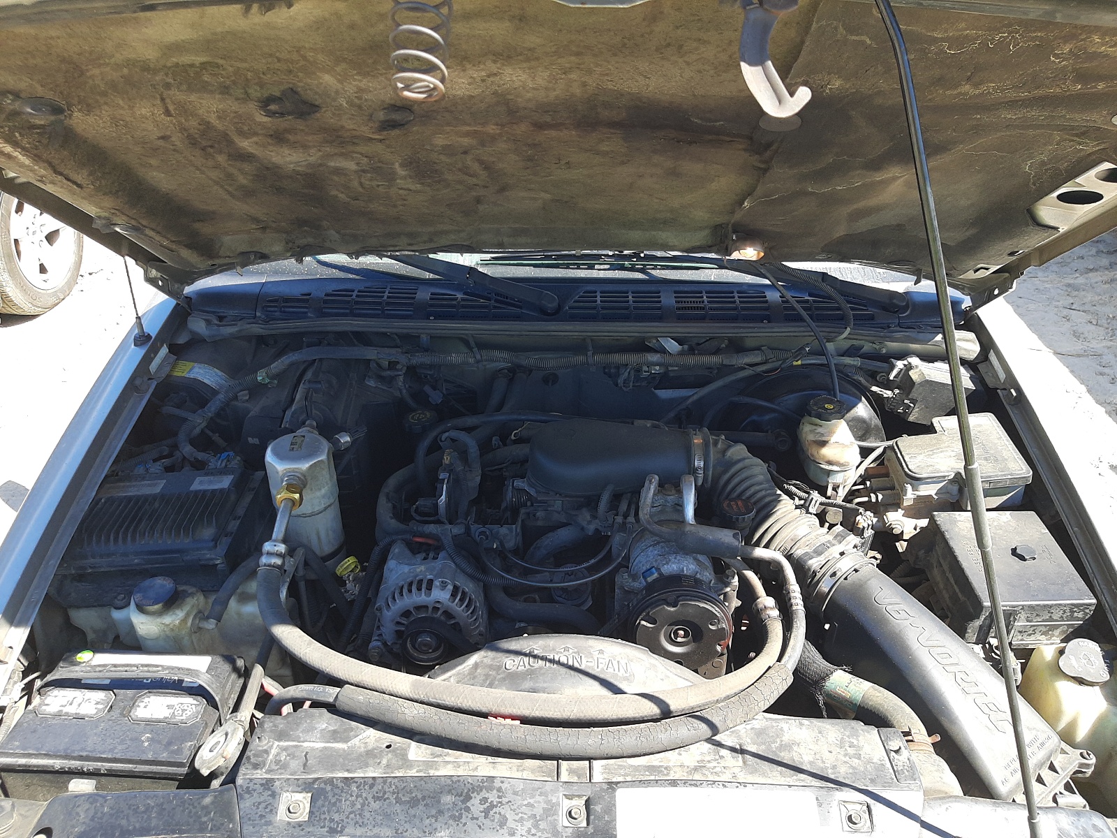 Photo 7 from auction – 1999 CHEVROLET BLAZER with VIN 1GNCS13W0X2234674