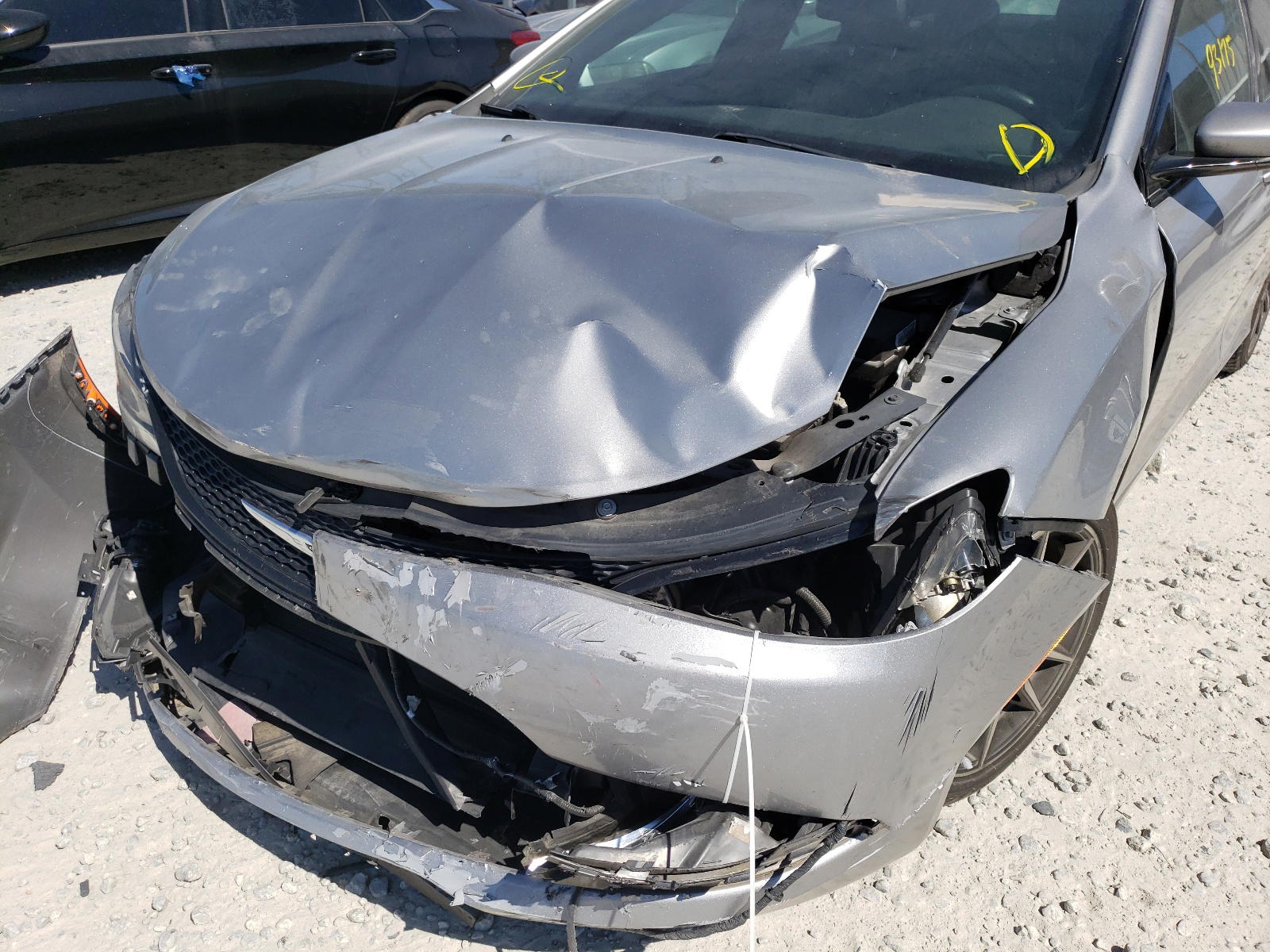 Photo 9 from auction – 2015 CHRYSLER 200 S with VIN 1C3CCCBB3FN688385