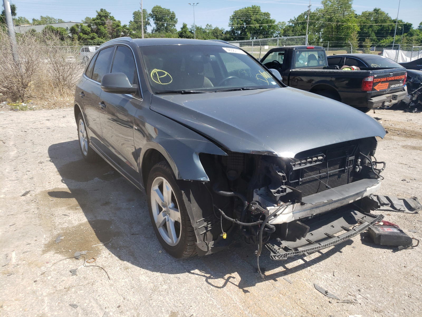 AUDI Q5 PREMIUM 2011 with VIN WA1DKAFP7BA041402 - Photo from auction