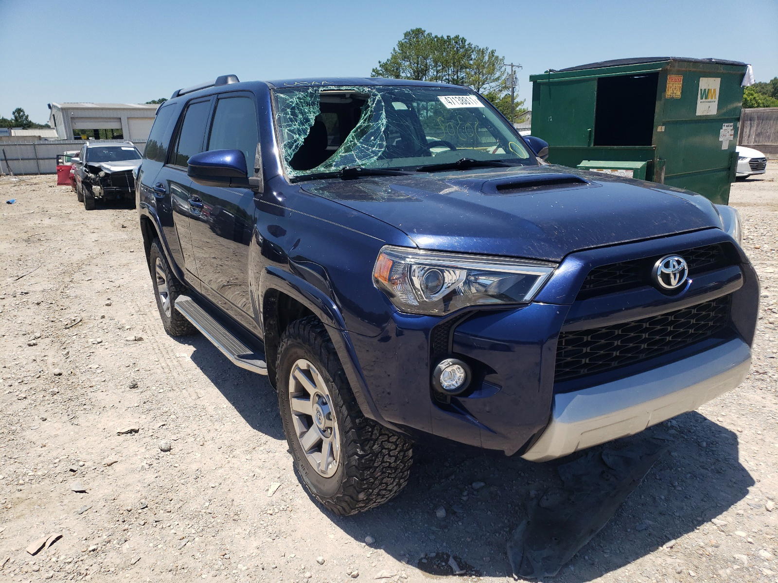 TOYOTA 4RUNNER SR 2015 with VIN JTEBU5JR1F5213473 - Photo from auction