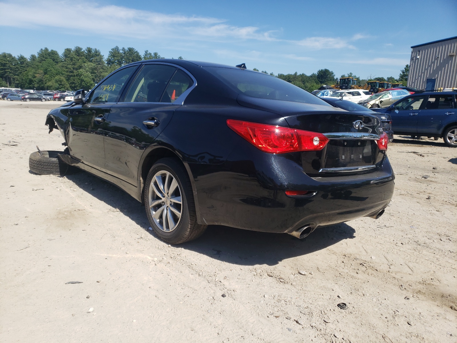 Photo 3 from auction – 2017 INFINITI Q50 PREMIU with VIN JN1EV7AP3HM736921