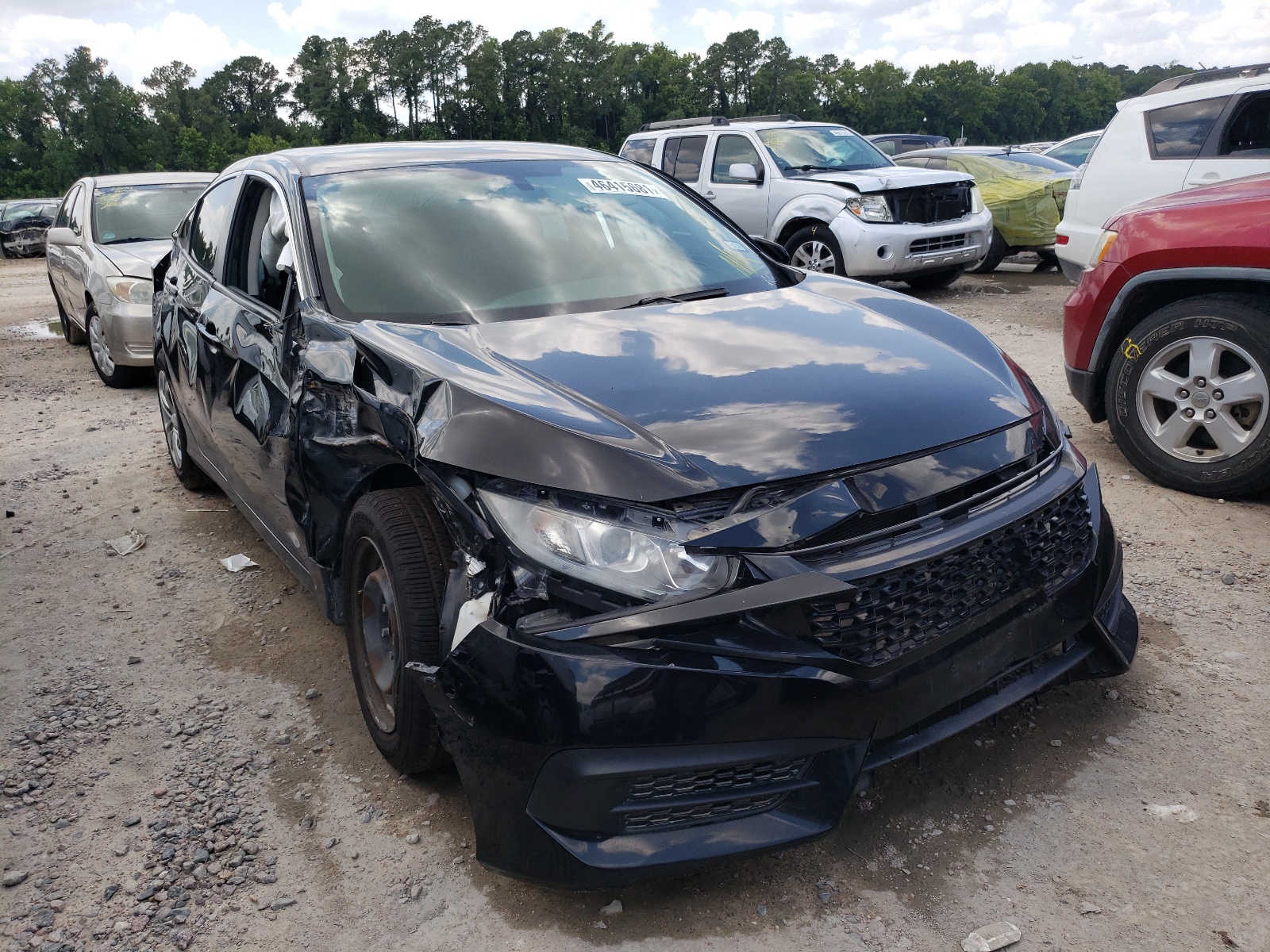 Photo 1 from auction – 2016 HONDA CIVIC LX with VIN 19XFC2F51GE015561
