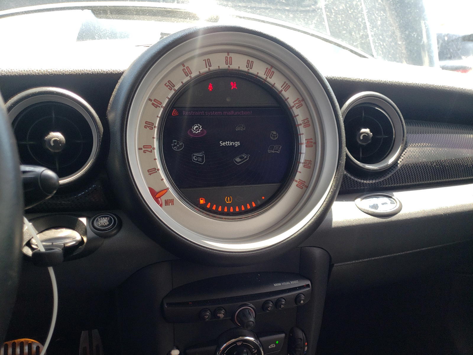 Photo 9 from auction – 2011 MINI COOPER S with VIN WMWSV3C53BTY14211