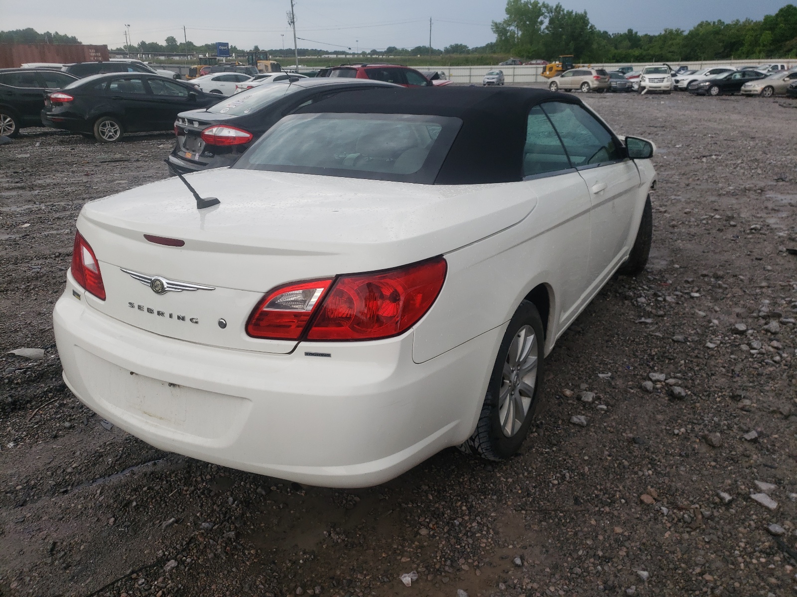 صورة رقم 4 من المزاد - 2010 CHRYSLER SEBRING TO مع VIN 1C3BC5ED0AN216478