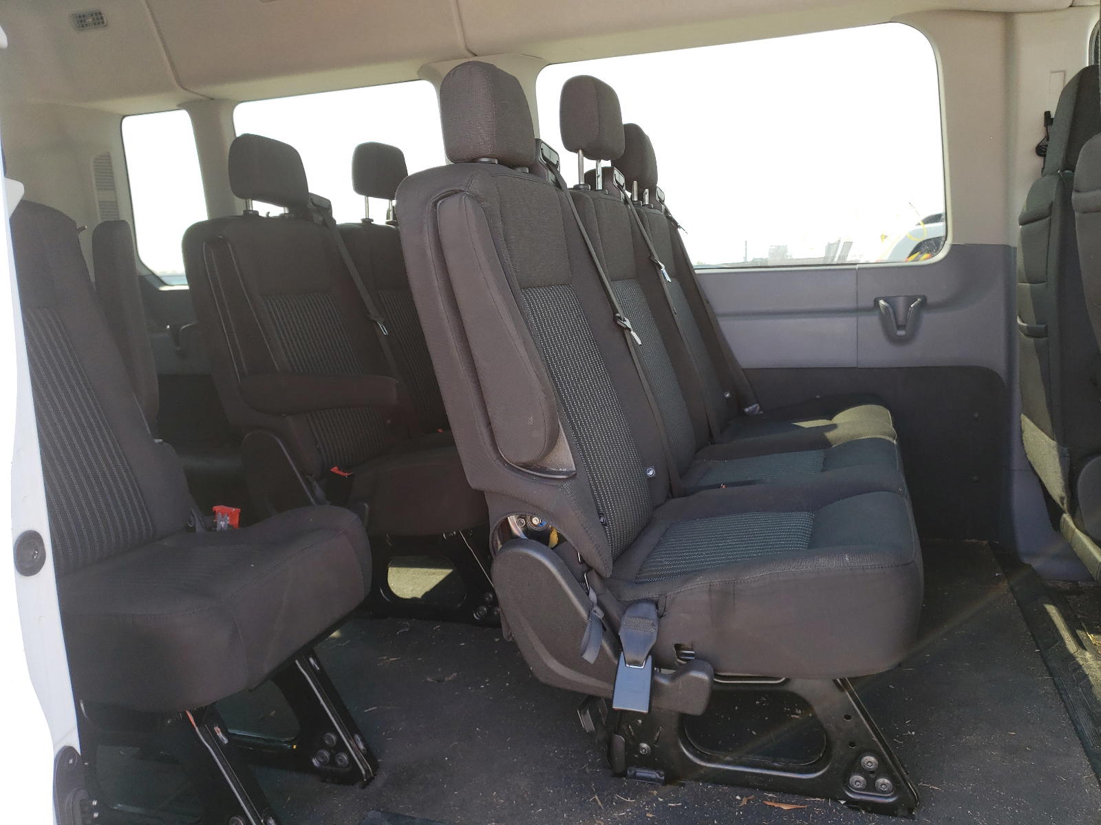 Photo 6 from auction – 2017 FORD TRANSIT T- with VIN 1FBZX2CM2HKA49900