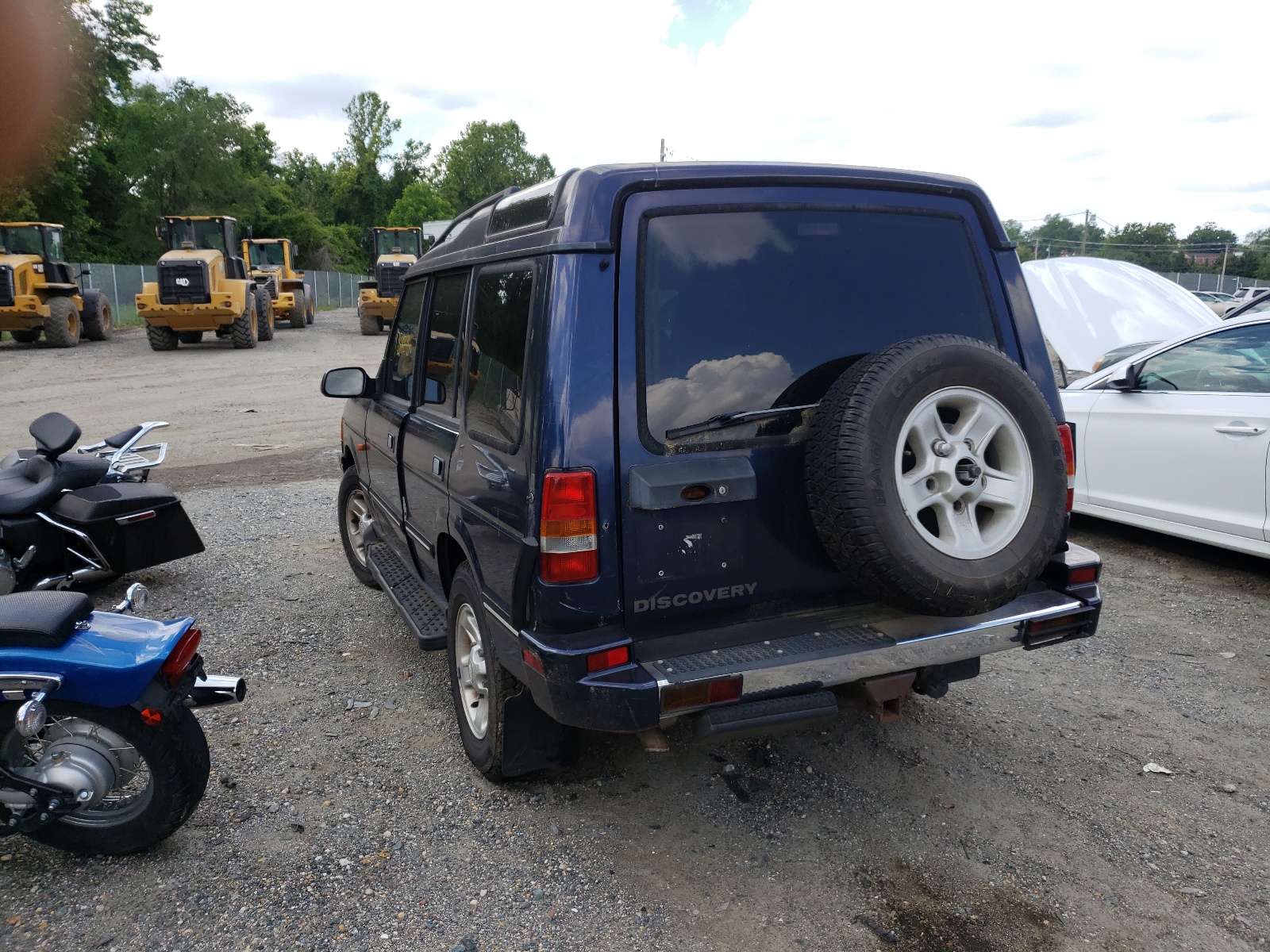 Photo 3 from auction – 1998 LAND ROVER DISCOVERY with VIN SALJY1242WA772482