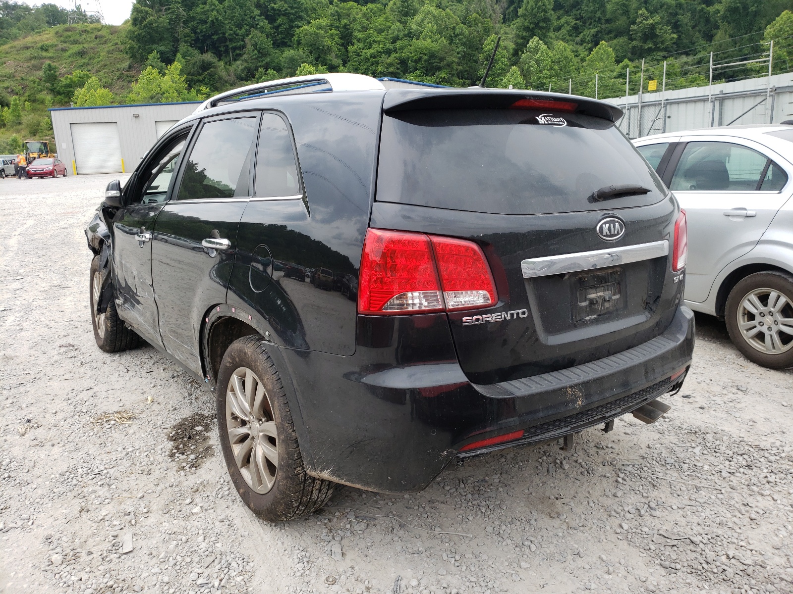Photo 3 from auction – 2012 KIA SORENTO SX with VIN 5XYKWDA23CG210282