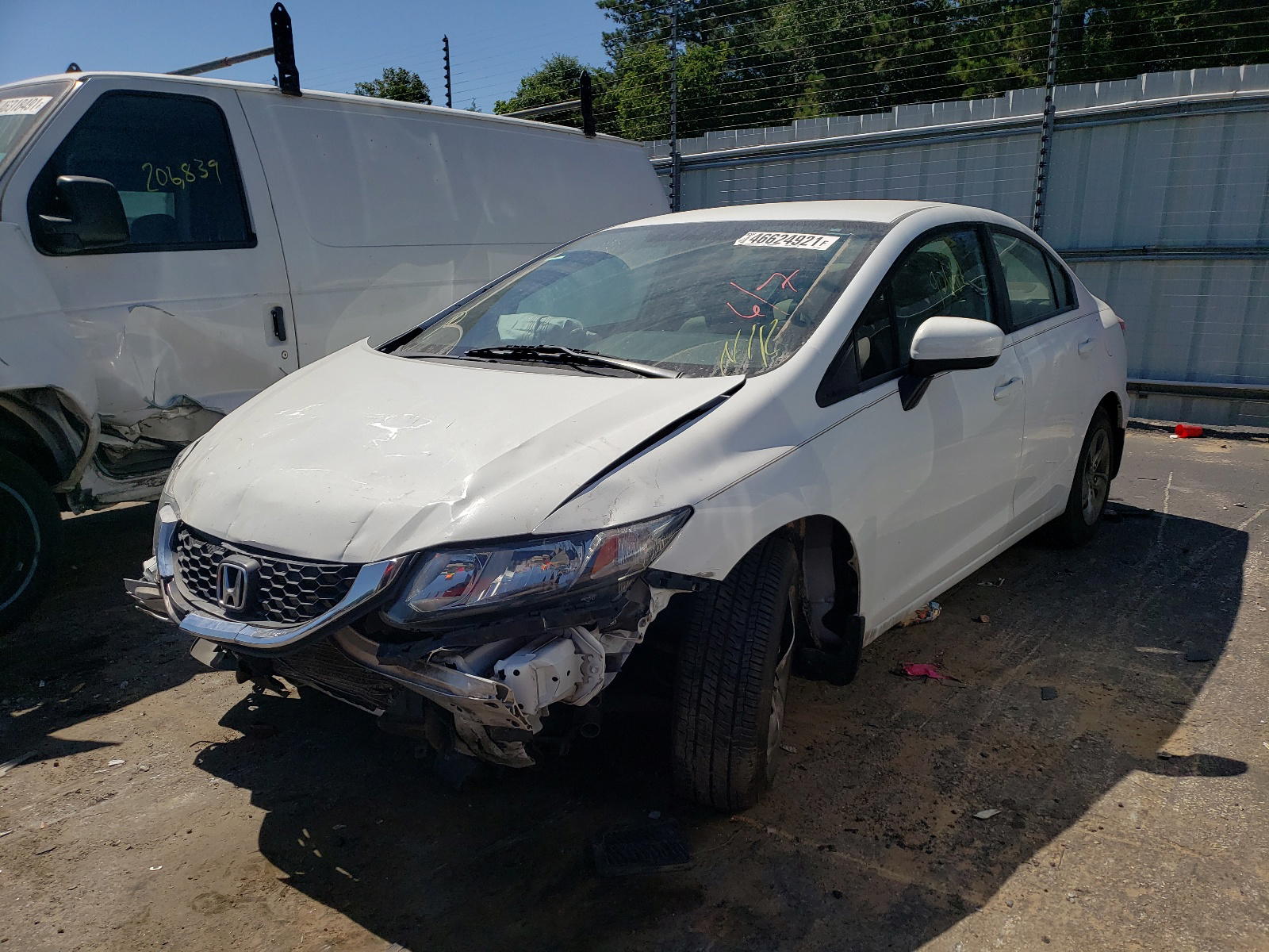 Photo 2 from auction – 2014 HONDA CIVIC LX with VIN 19XFB2F5XEE029426