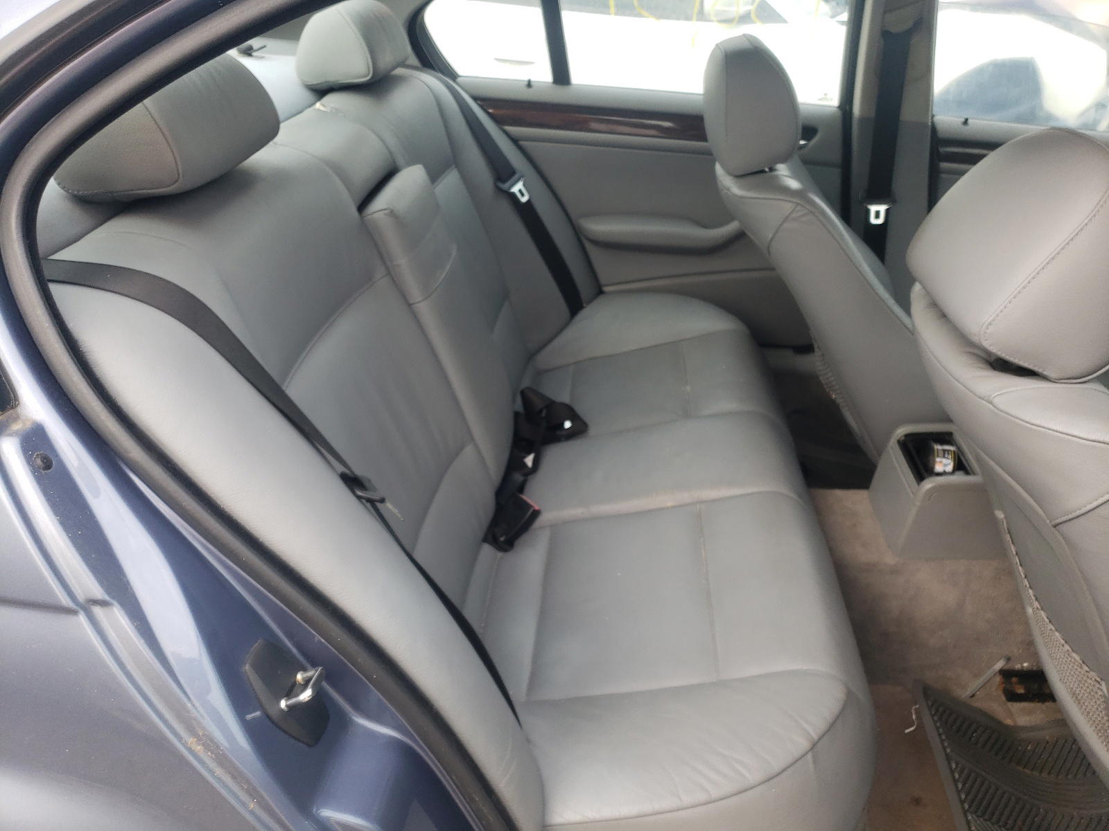 Photo 6 from auction – 2000 BMW 325I with VIN WBAAM3340YFP70696