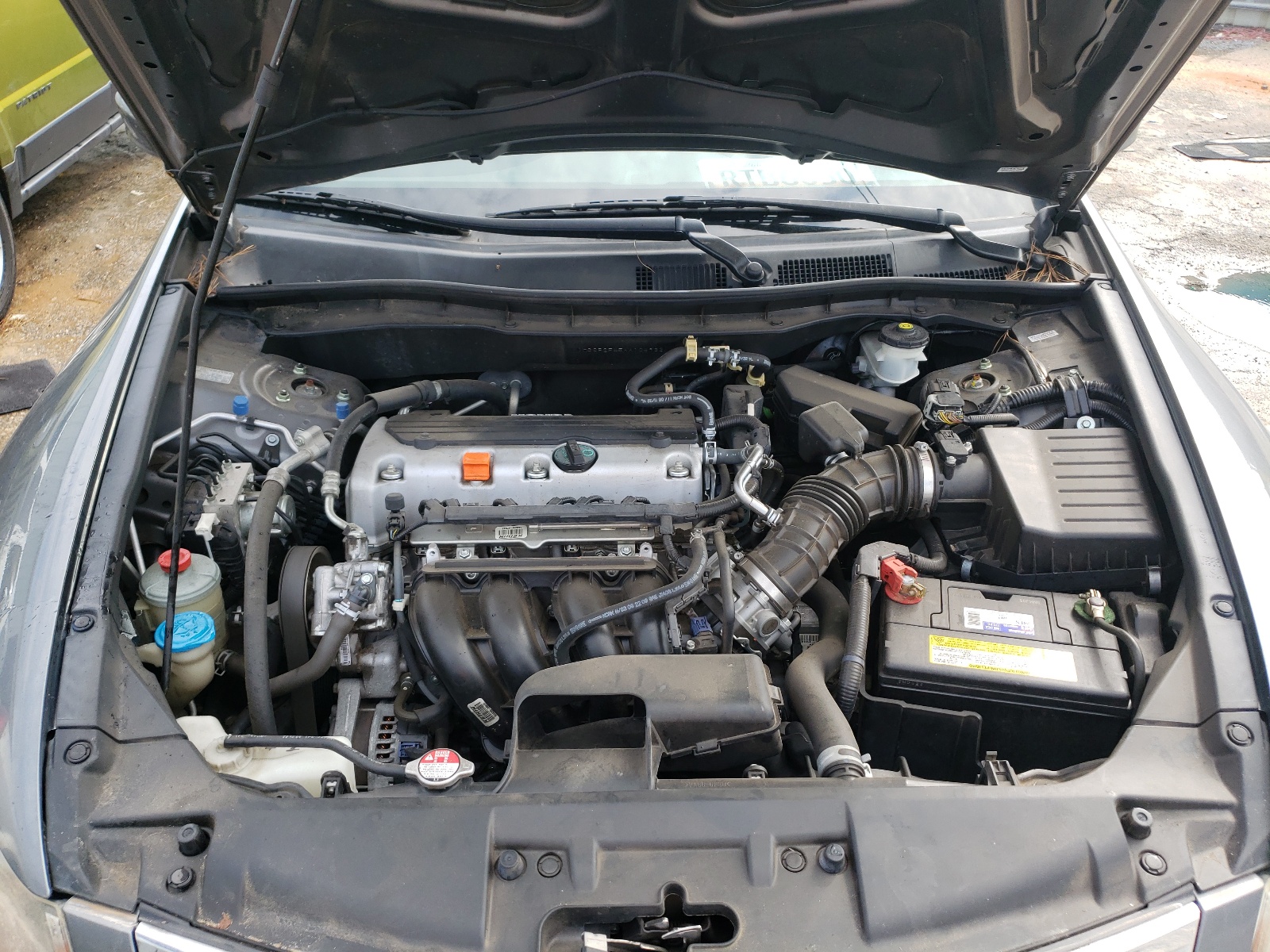Photo 7 from auction – 2010 HONDA ACCORD LXP with VIN 1HGCP2F45AA104933
