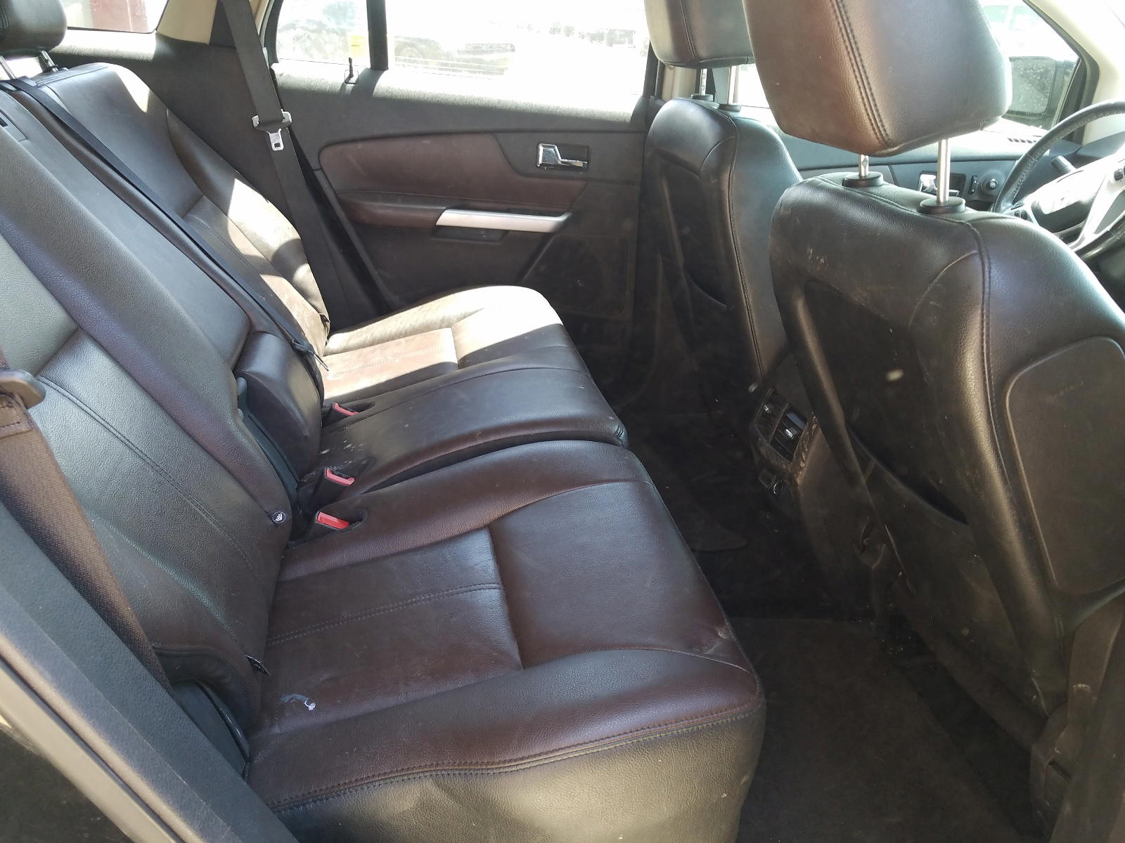 Photo 6 from auction – 2011 FORD EDGE LIMIT with VIN 2FMDK4KC3BBA57462