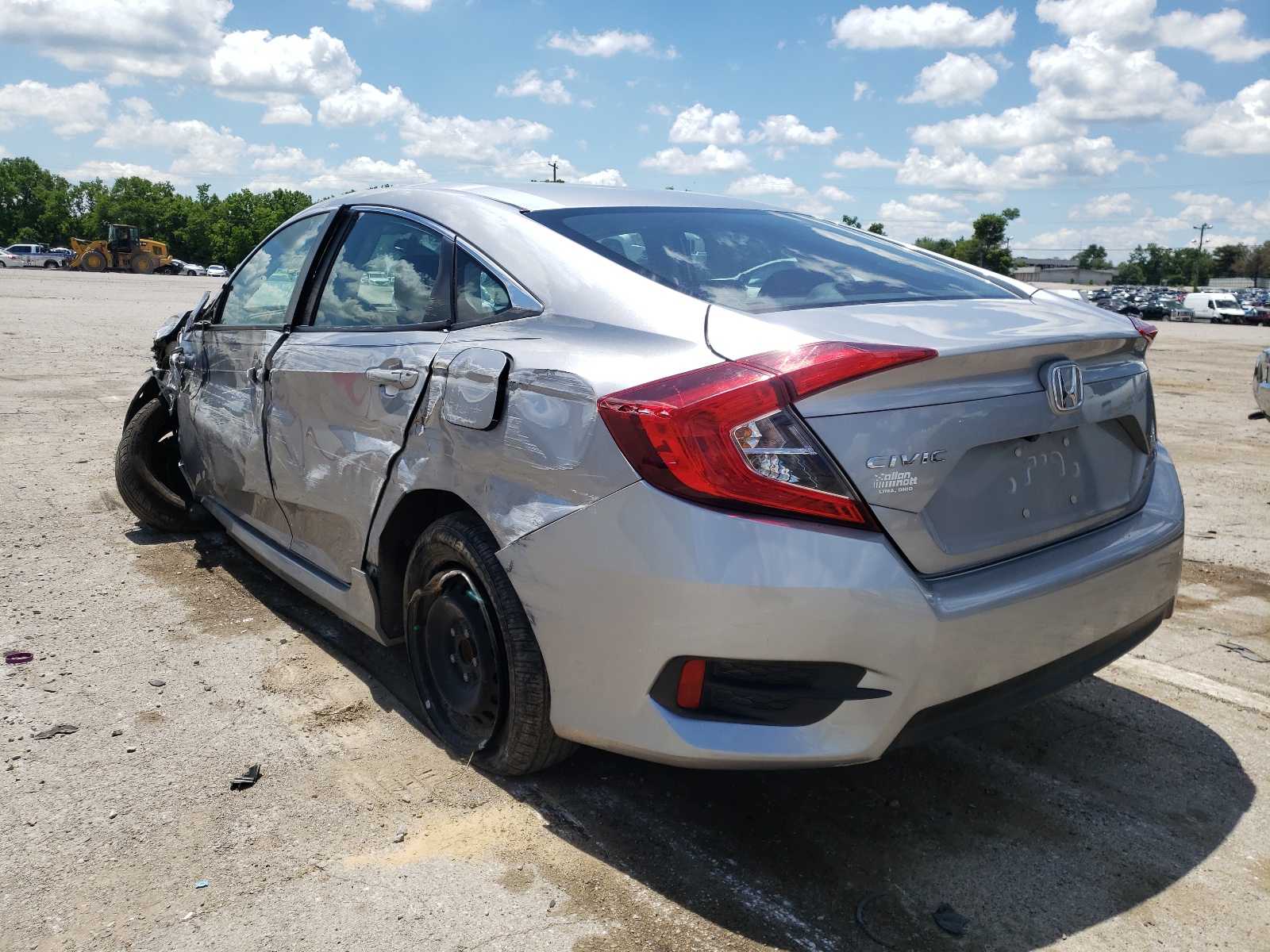 Photo 3 from auction – 2017 HONDA CIVIC LX with VIN 19XFC2F54HE011277