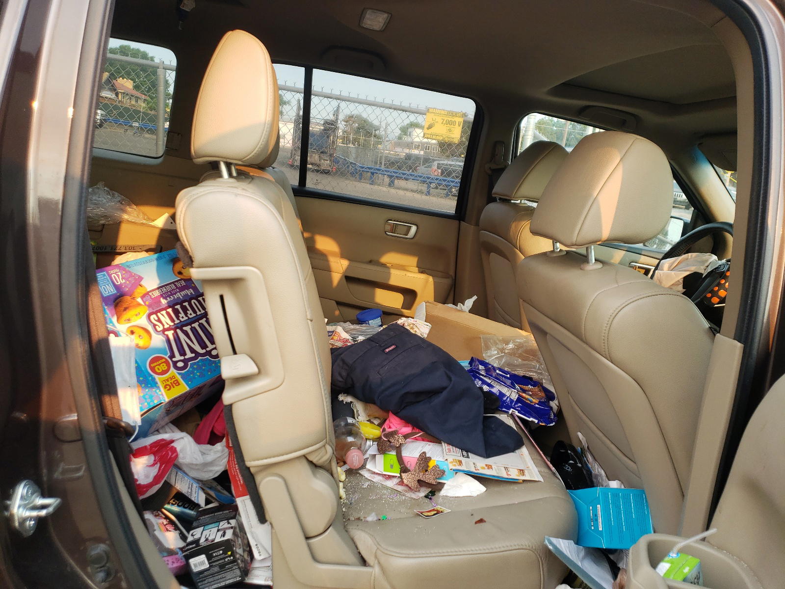 Photo 6 from auction – 2013 HONDA PILOT EXL with VIN 5FNYF4H53DB010022