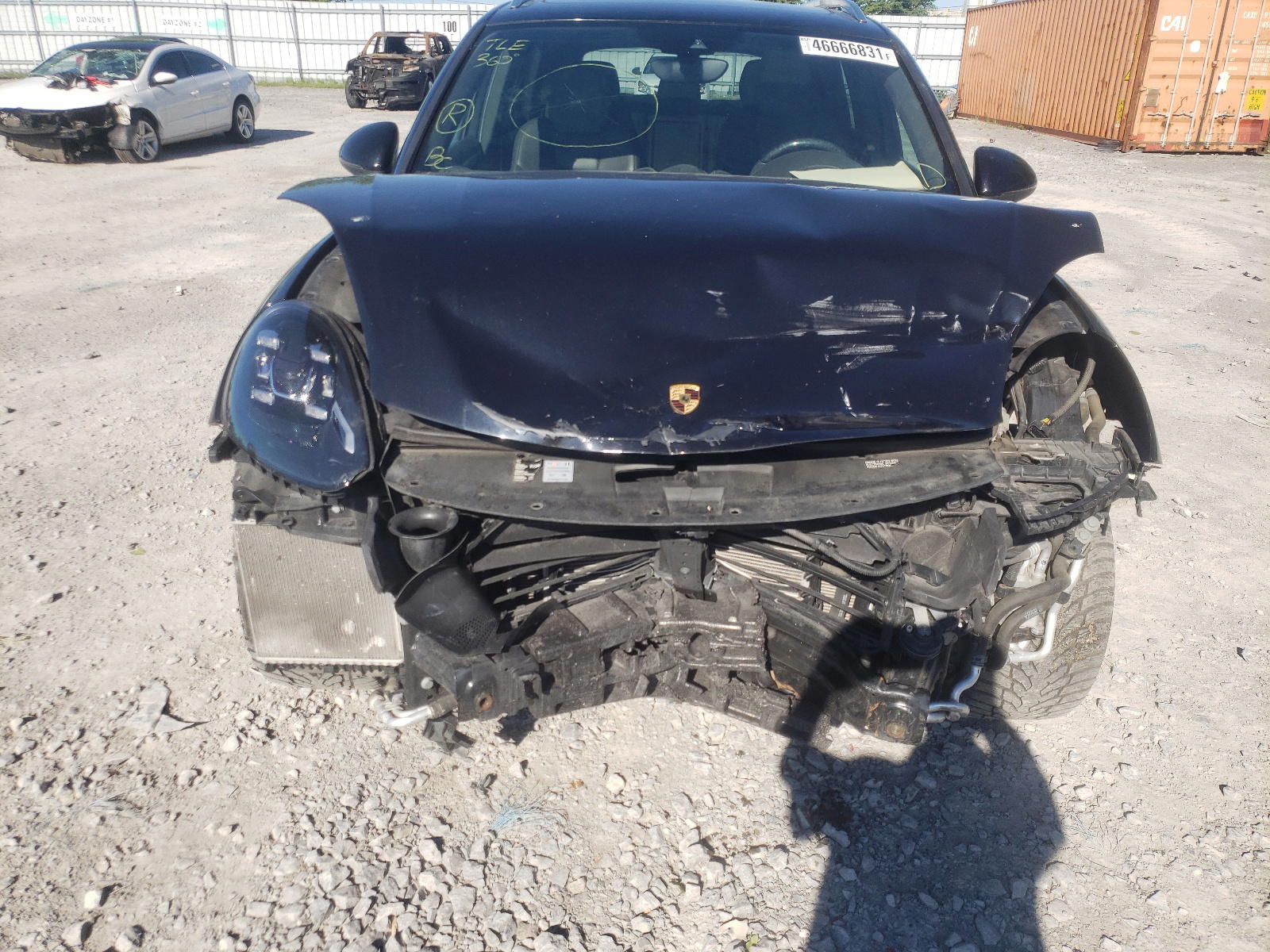 Photo 9 from auction – 2015 PORSCHE CAYENNE SE with VIN WP1AE2A28FLA52774