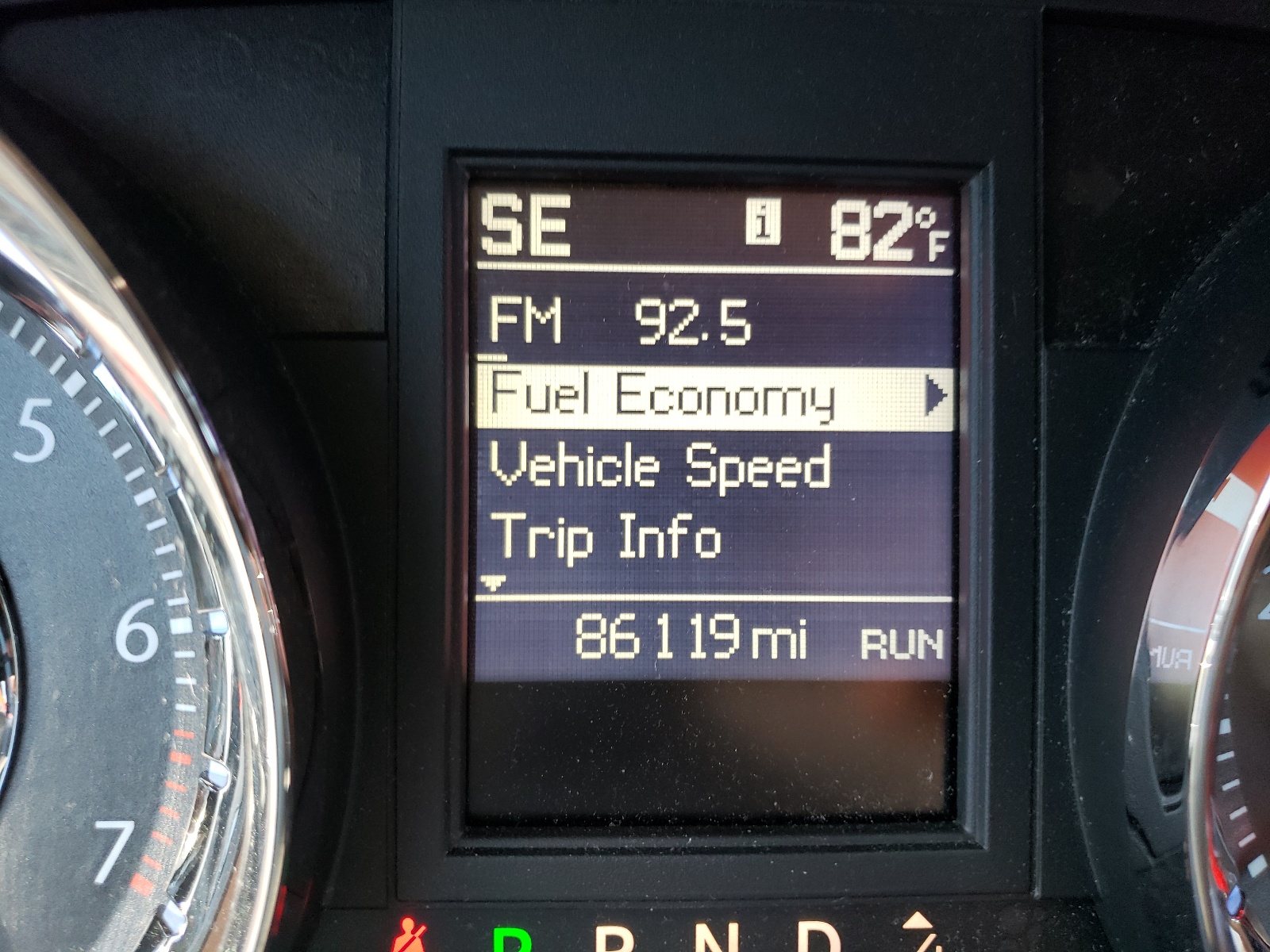 Photo 13 from auction – 2013 CHRYSLER TOWN & COU with VIN 2C4RC1CG0DR805344
