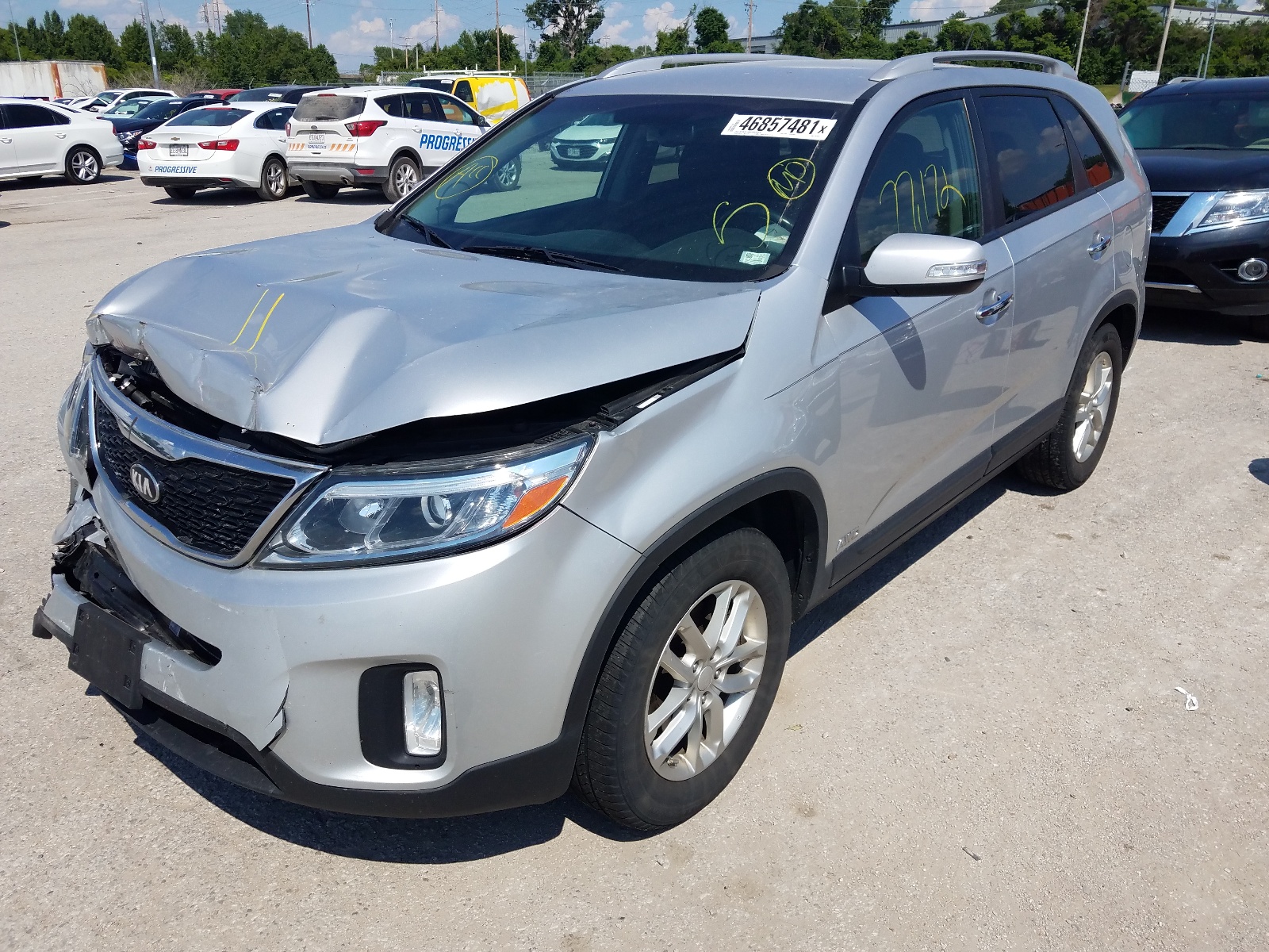 Photo 2 from auction – 2014 KIA SORENTO LX with VIN 5XYKTCA69EG443656