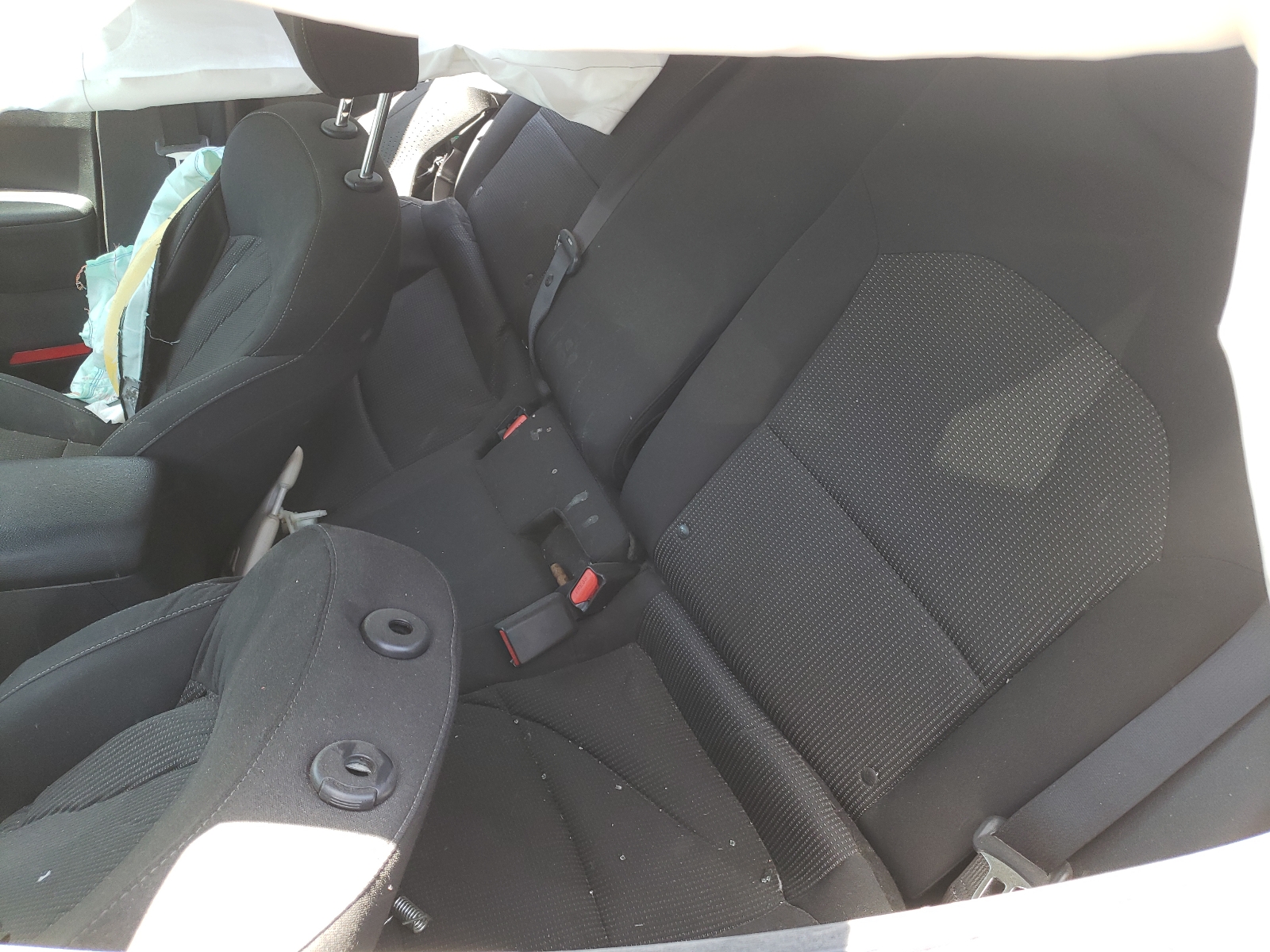Photo 6 from auction – 2019 KIA FORTE FE with VIN 3KPF24AD9KE118829