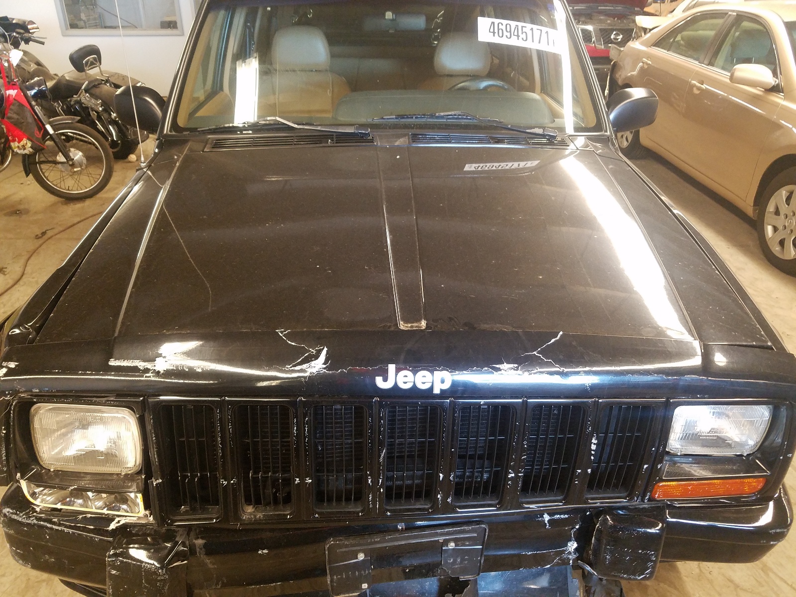 Photo 7 from auction – 1997 JEEP CHEROKEE C with VIN 1J4FJ78S3VL571651