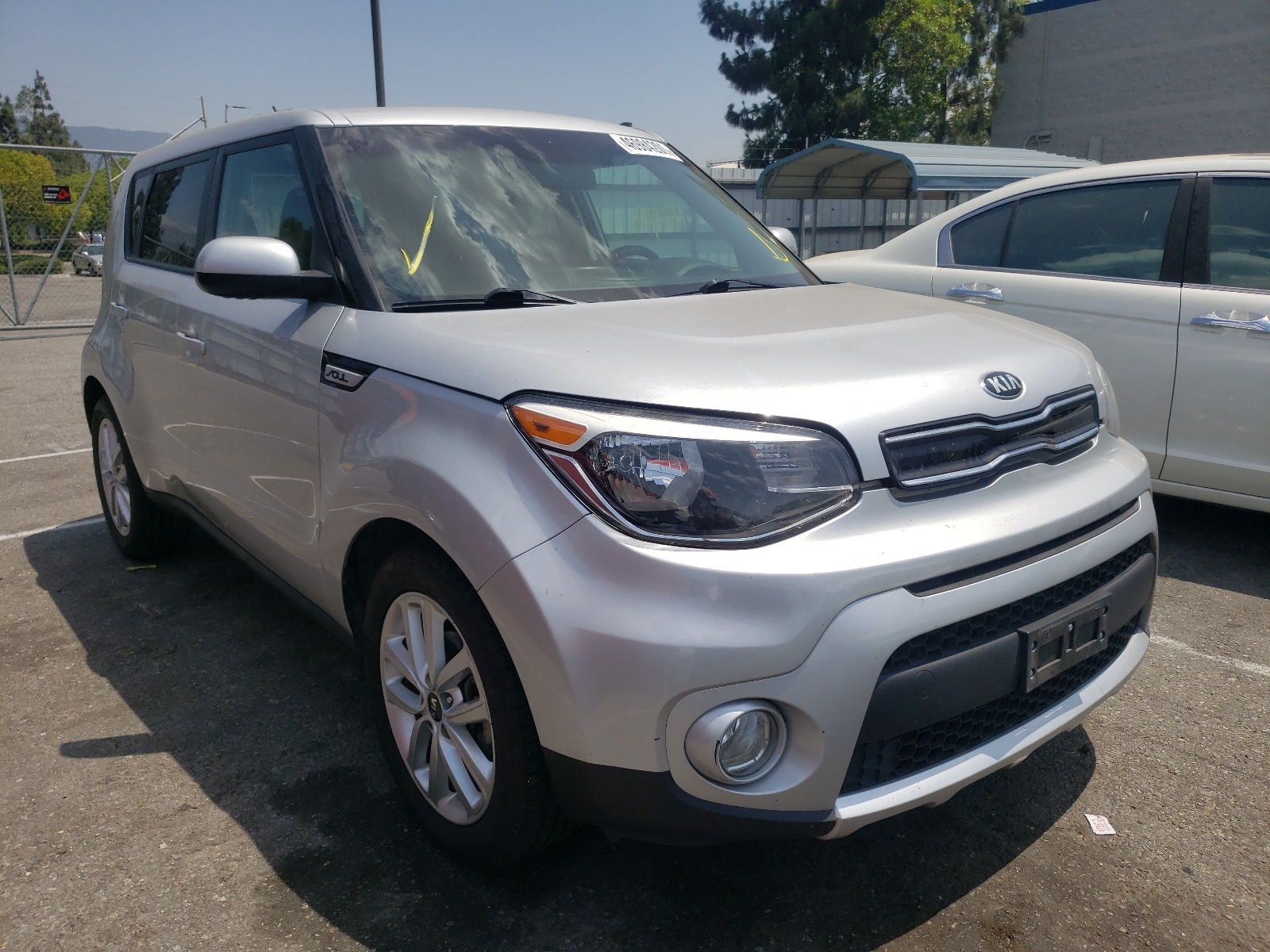 Photo 1 from auction – 2018 KIA SOUL + with VIN KNDJP3A51J7545242