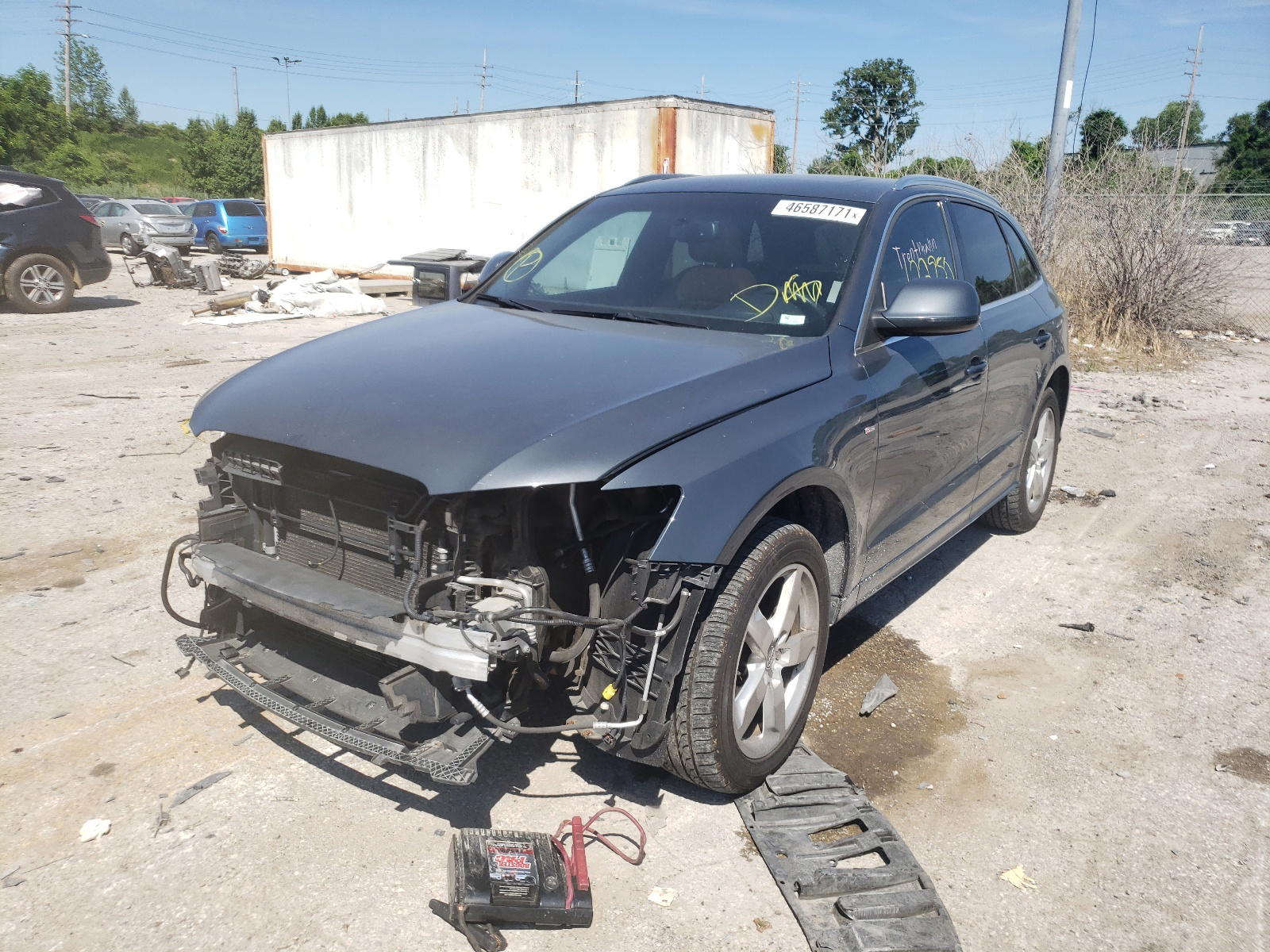Photo 2 from auction – 2011 AUDI Q5 PREMIUM with VIN WA1DKAFP7BA041402