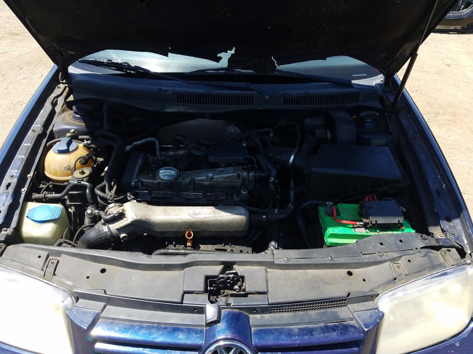 Photo 7 from auction – 2002 VOLKSWAGEN JETTA GLS with VIN 3VWSE69M22M007564