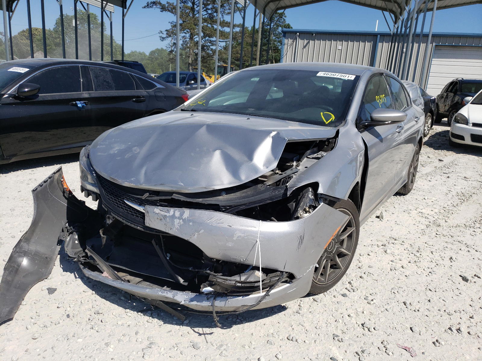 Photo 2 from auction – 2015 CHRYSLER 200 S with VIN 1C3CCCBB3FN688385
