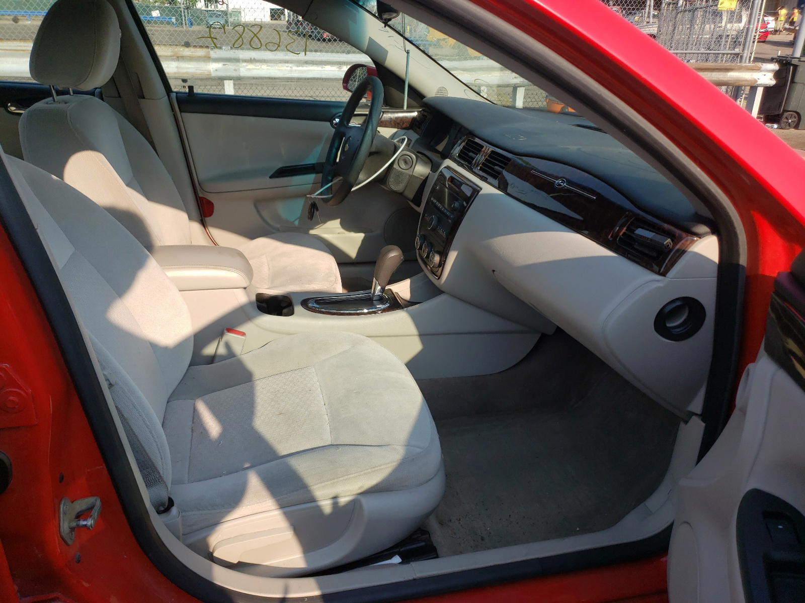 Photo 5 from auction – 2012 CHEVROLET IMPALA LS with VIN 2G1WF5E34C1156200