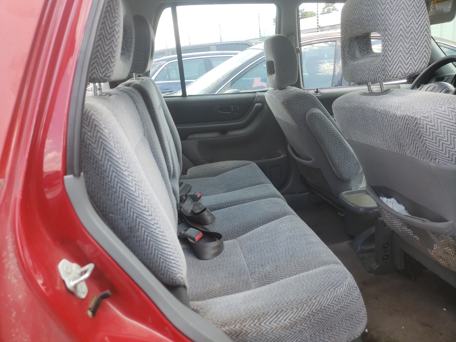 Photo 6 from auction – 1997 HONDA CR-V LX with VIN JHLRD1841VC052223