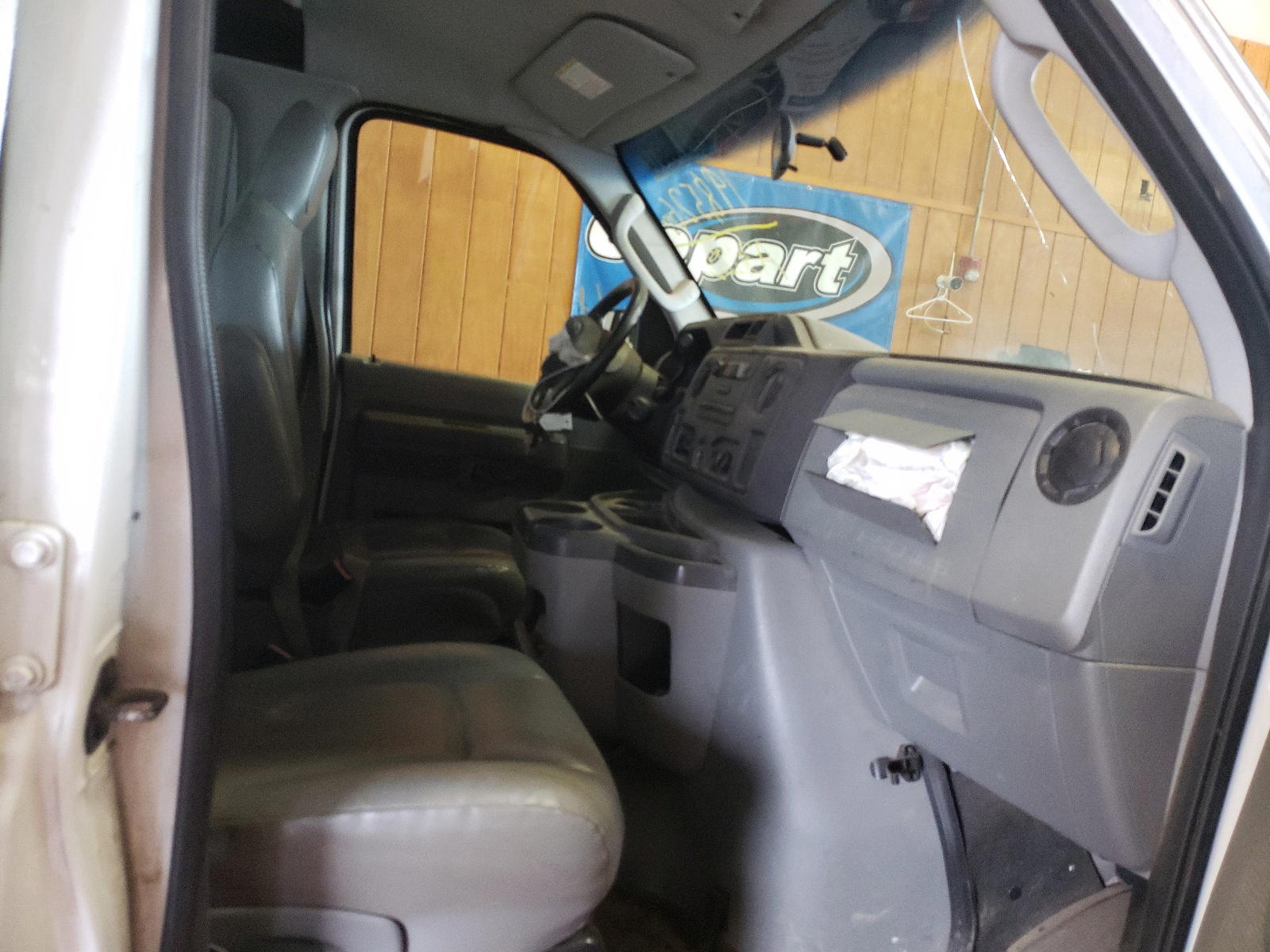 Photo 5 from auction – 2011 FORD ECONOLINE with VIN 1FTNS2EW0BDA31222