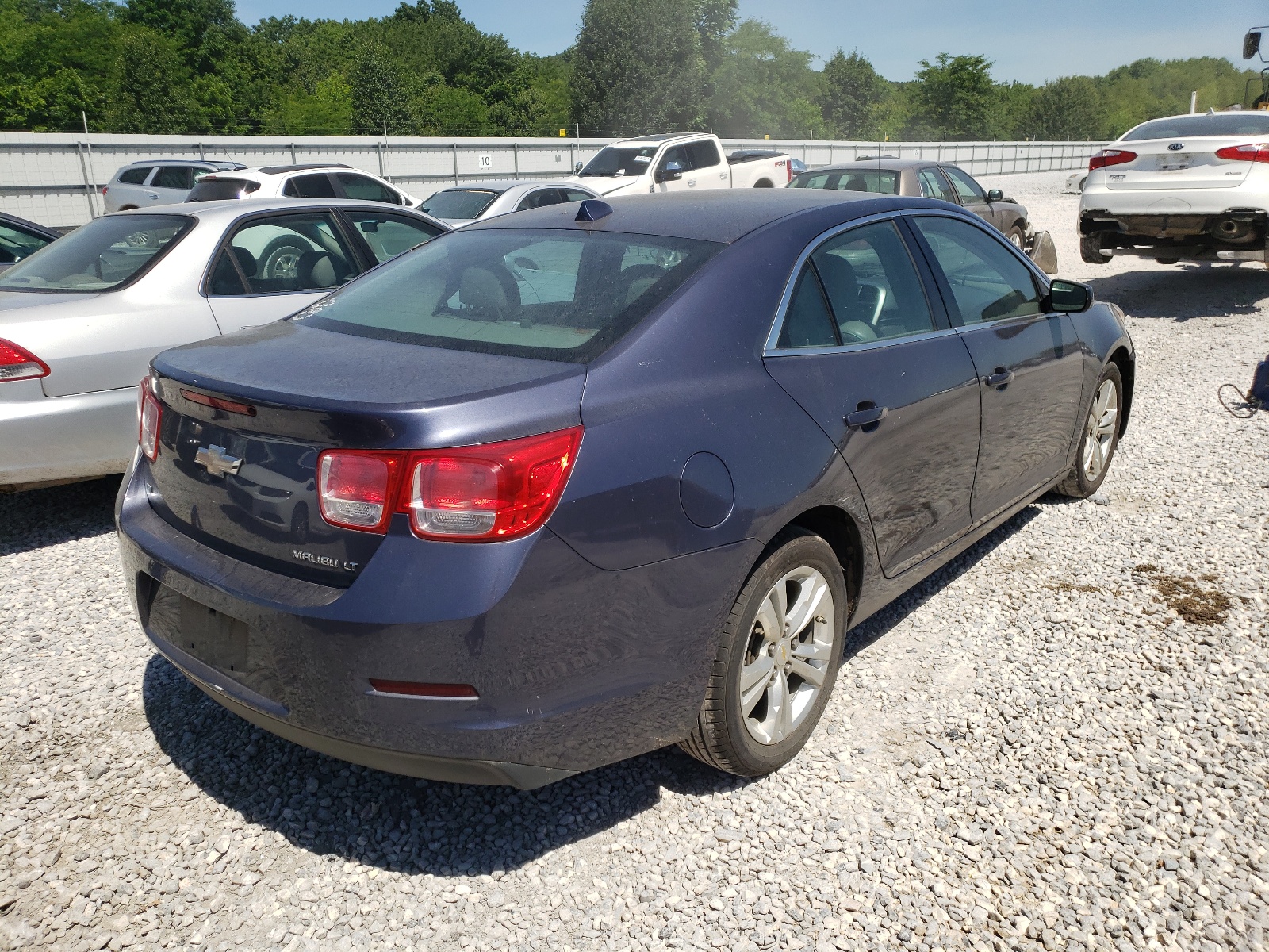 Photo 4 from auction – 2014 CHEVROLET MALIBU 1LT with VIN 1G11C5SL2EF291548