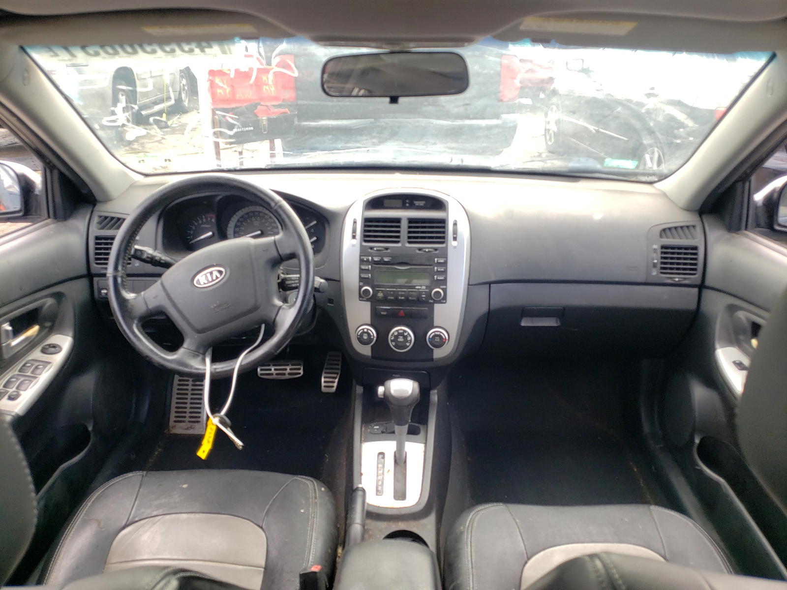 Photo 9 from auction – 2008 KIA SPECTRA EX with VIN KNAFE121885016241