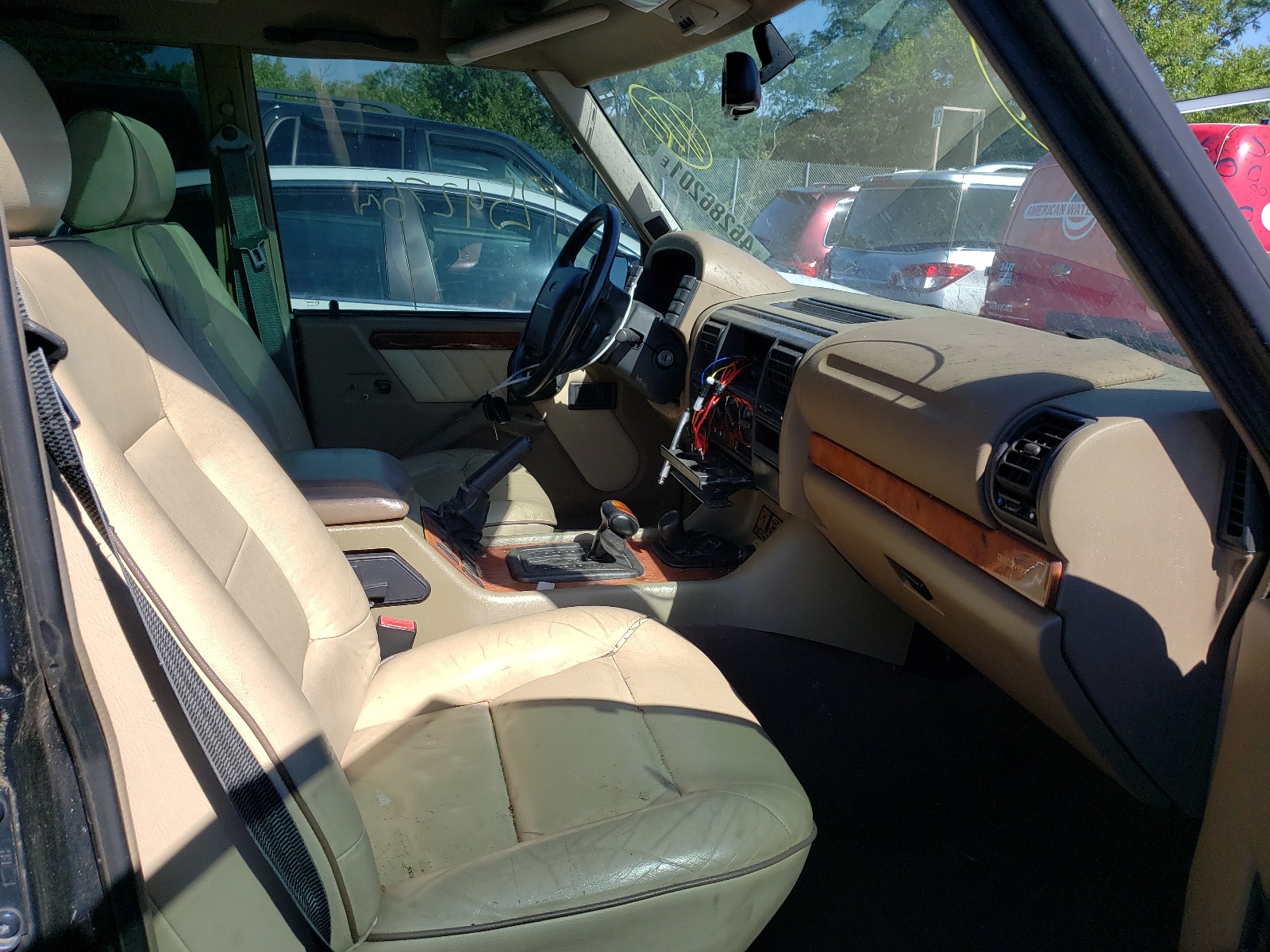 Photo 5 from auction – 1998 LAND ROVER DISCOVERY with VIN SALJY1242WA772482