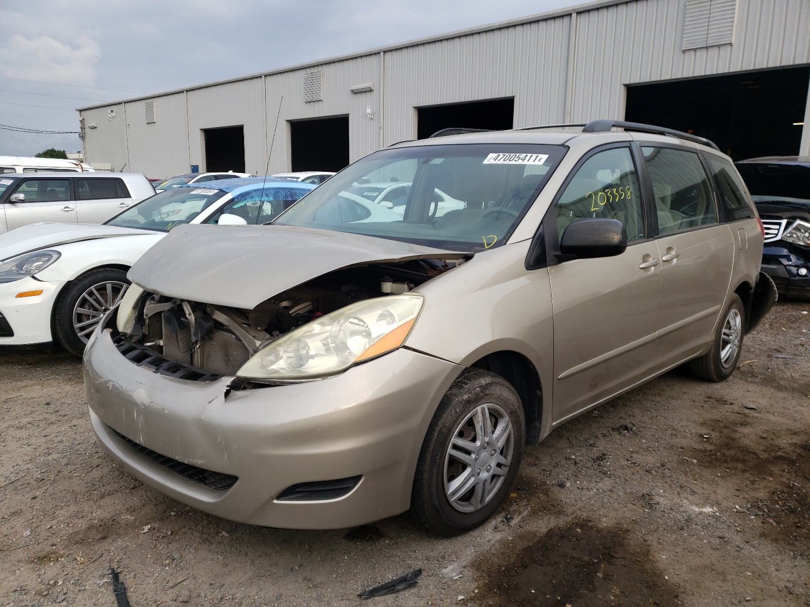 Photo 2 from auction – 2006 TOYOTA SIENNA CE with VIN 5TDZA23C06S474638