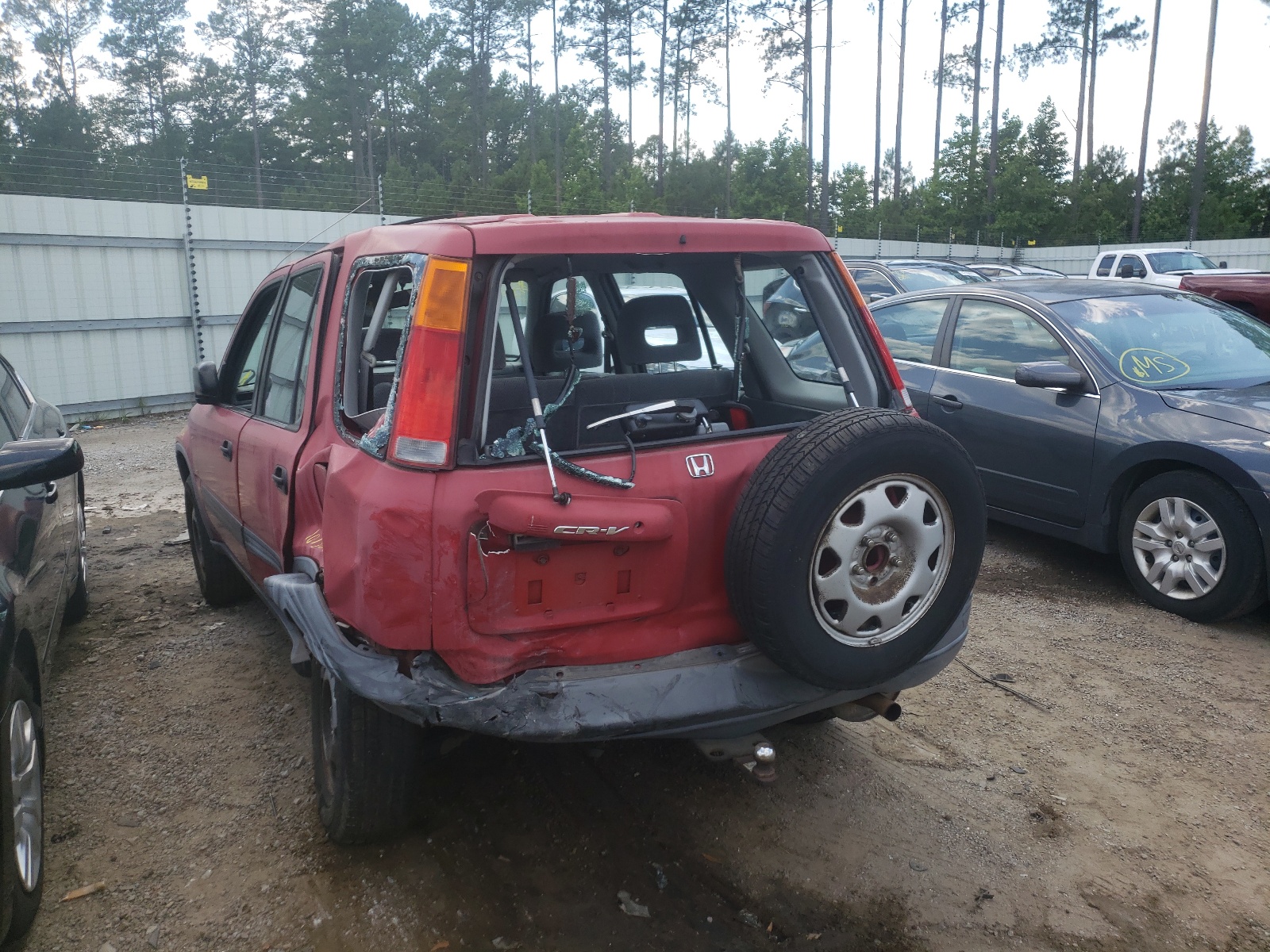 Photo 9 from auction – 1997 HONDA CR-V LX with VIN JHLRD1841VC052223
