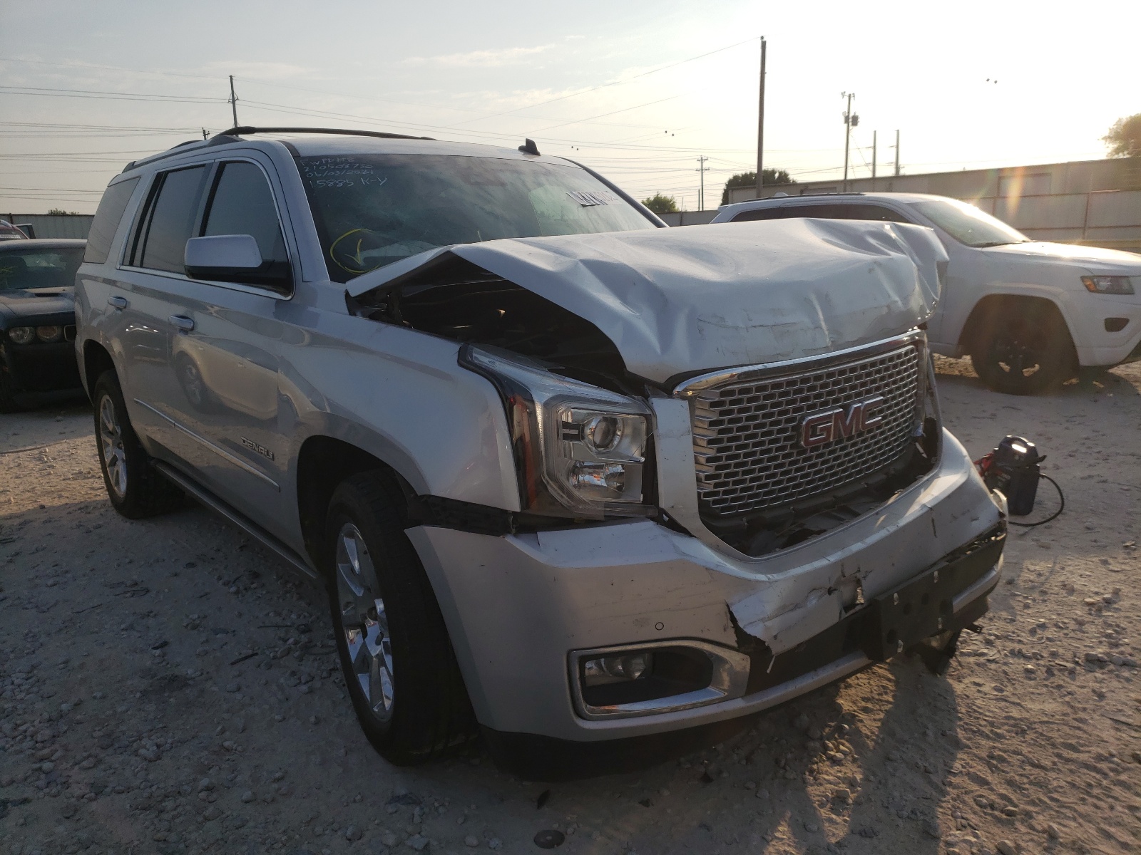 GMC YUKON DENA 2015 with VIN 1GKS2CKJ2FR152610 - Photo from auction