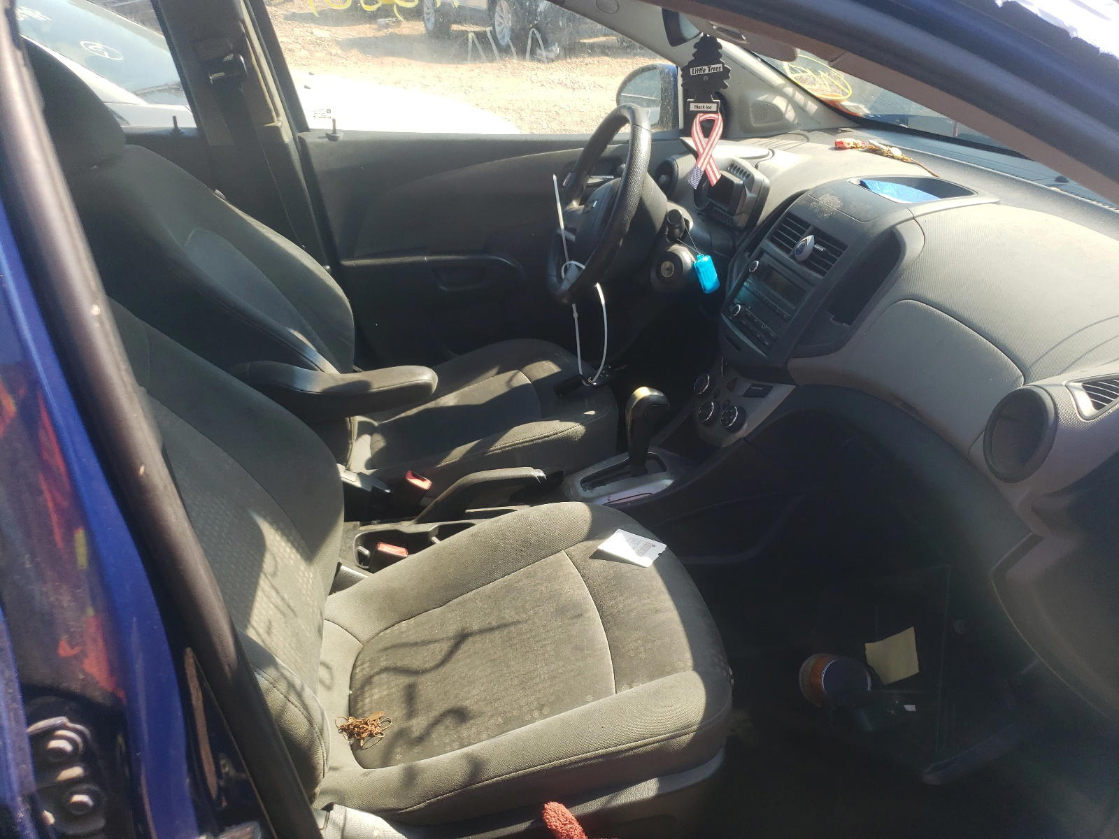Photo 5 from auction – 2012 CHEVROLET SONIC LS with VIN 1G1JA5SH7C4230626