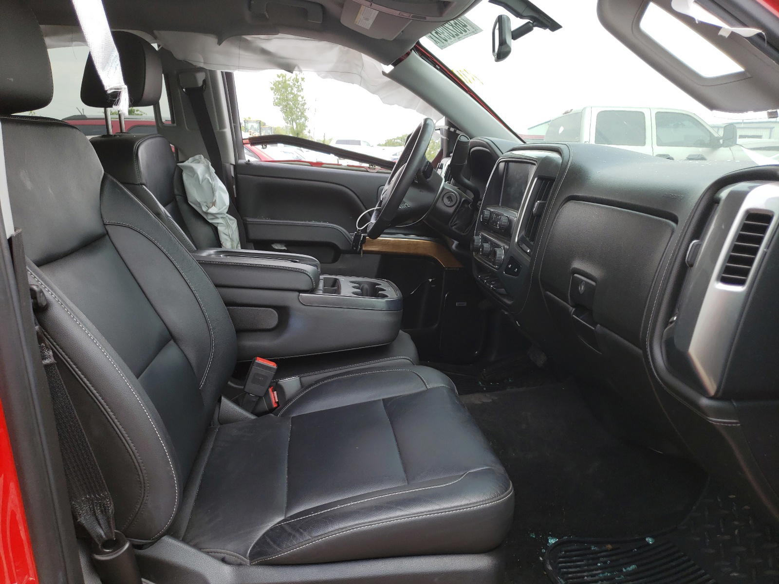 Photo 5 from auction – 2018 CHEVROLET SILVERADO with VIN 3GCUKSEC8JG337846