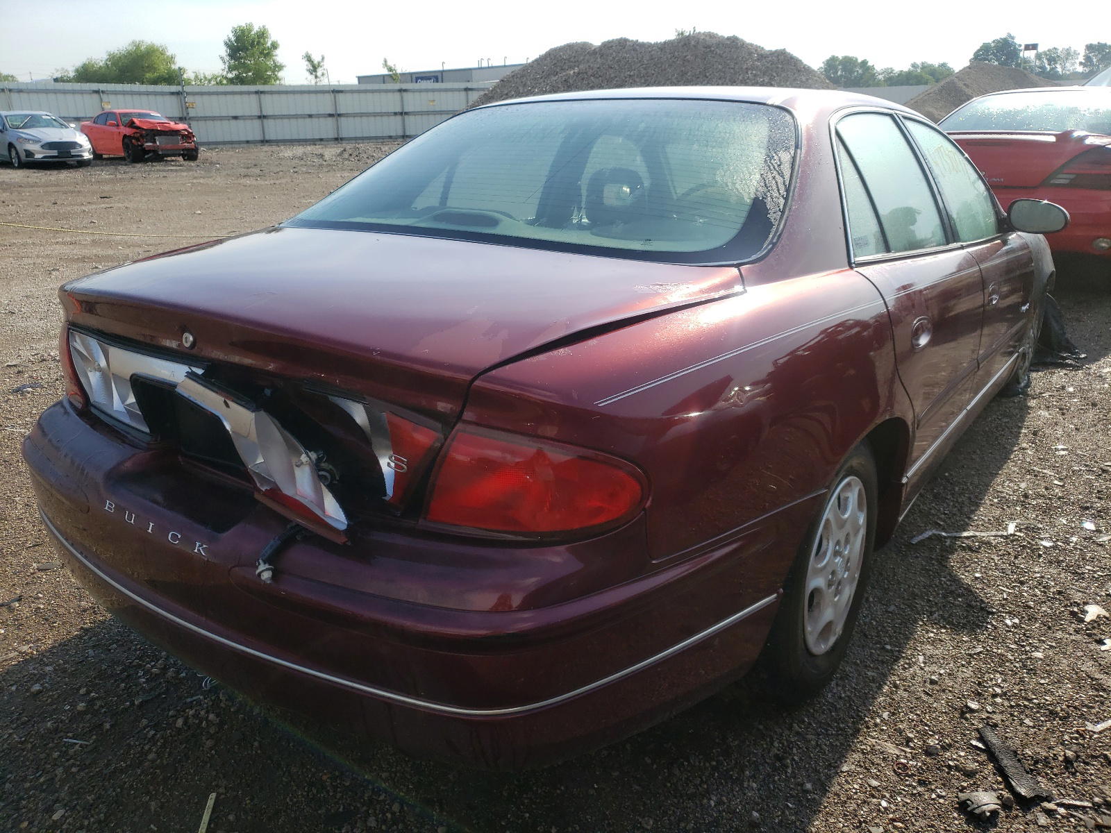 Photo 4 from auction – 1998 BUICK REGAL LS with VIN 2G4WB52K7W1613550