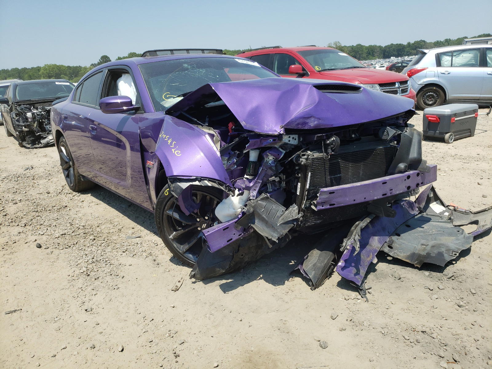 DODGE CHARGER SC 2019 with VIN 2C3CDXGJ7KH562165 - Photo from auction