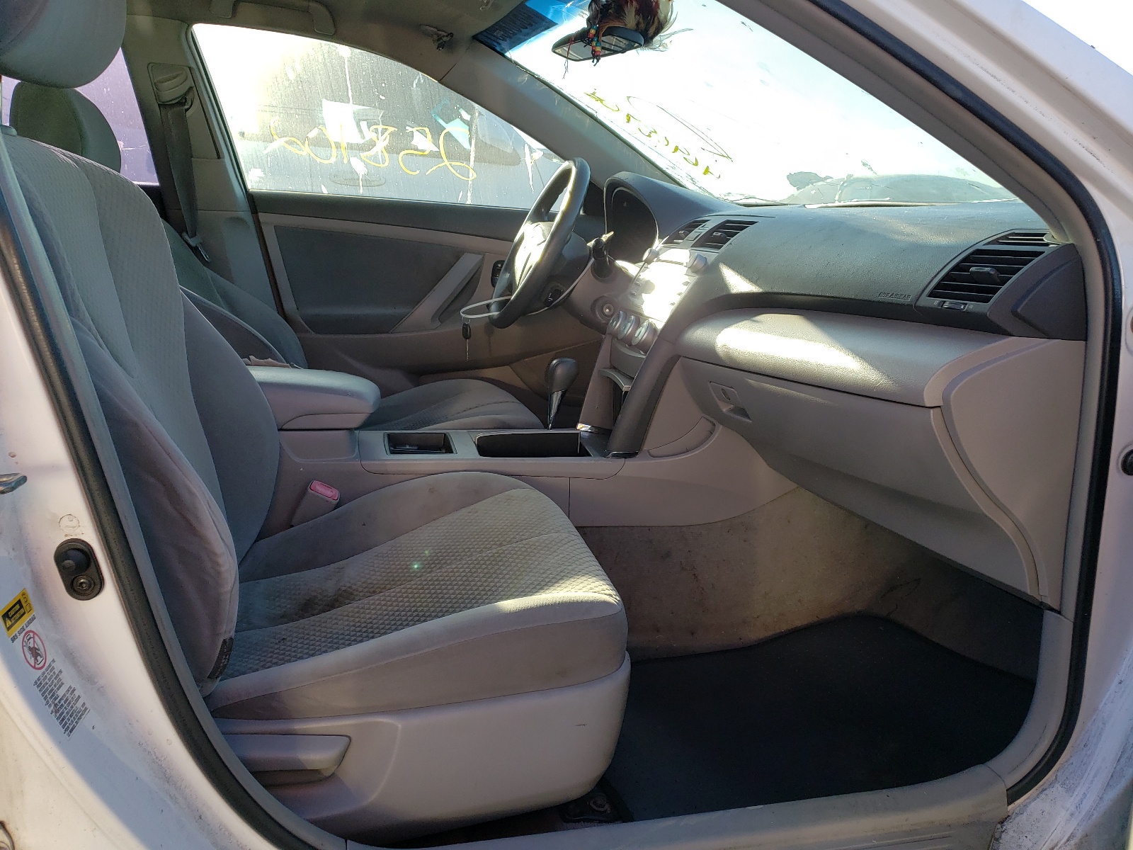 Photo 5 from auction – 2008 TOYOTA CAMRY CE with VIN 4T4BE46K98R040996