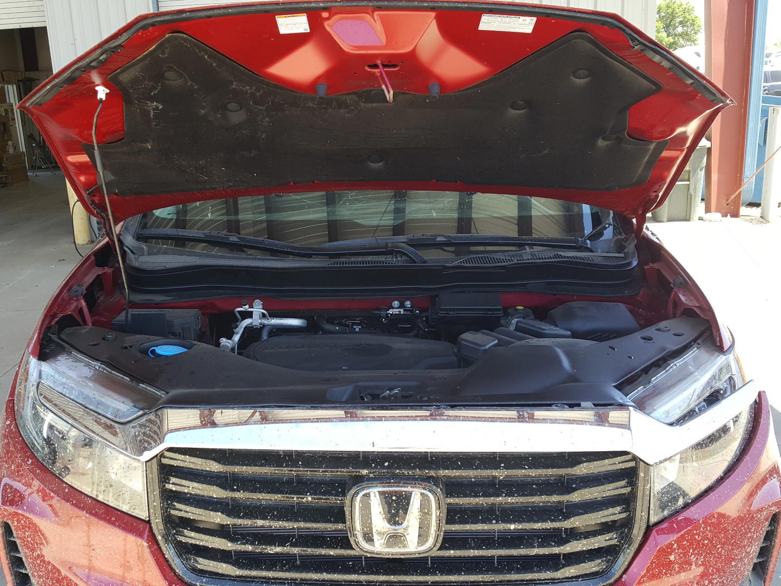 Photo 7 from auction – 2021 HONDA RIDGELINE with VIN 5FPYK3F74MB011147