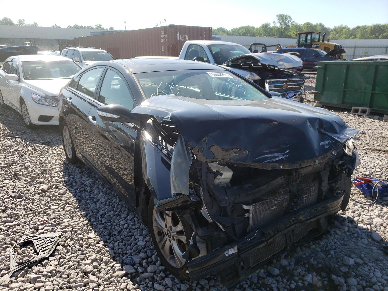 HYUNDAI SONATA SE 2013 with VIN 5NPEC4AC4DH680345 - Photo from auction
