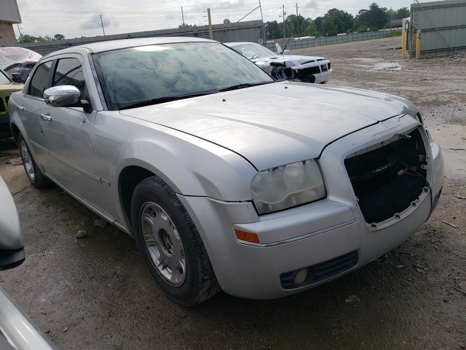 Photo 1 from auction – 2007 CHRYSLER 300 TOURIN with VIN 2C3KA53G37H722200