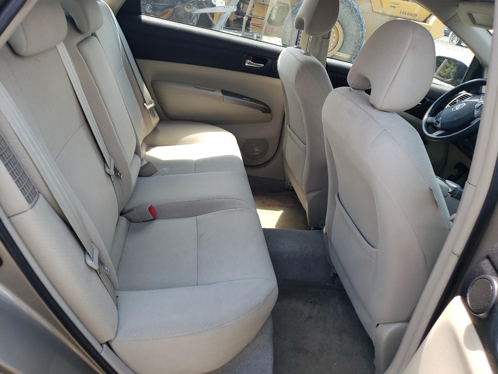 Photo 6 from auction – 2007 TOYOTA PRIUS with VIN JTDKB20U377604581