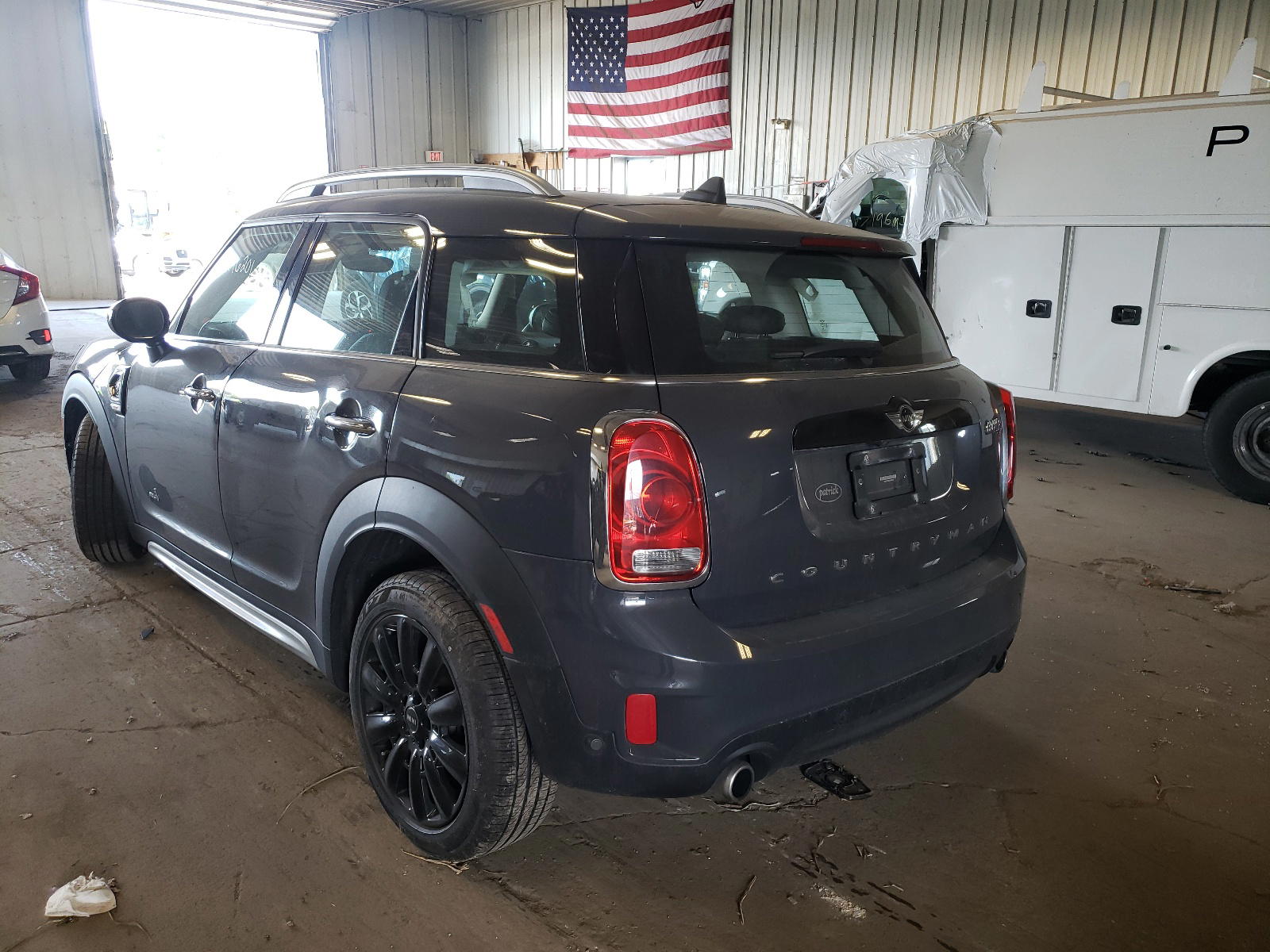 Photo 3 from auction – 2018 MINI COOPER S C with VIN WMZYT5C38J3D82424