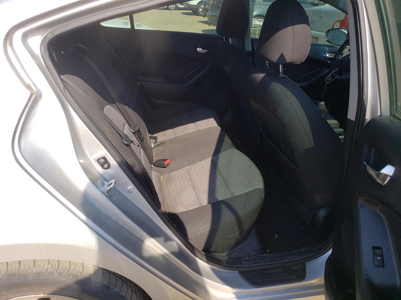 Photo 6 from auction – 2014 KIA FORTE EX with VIN KNAFX4A82E5057499