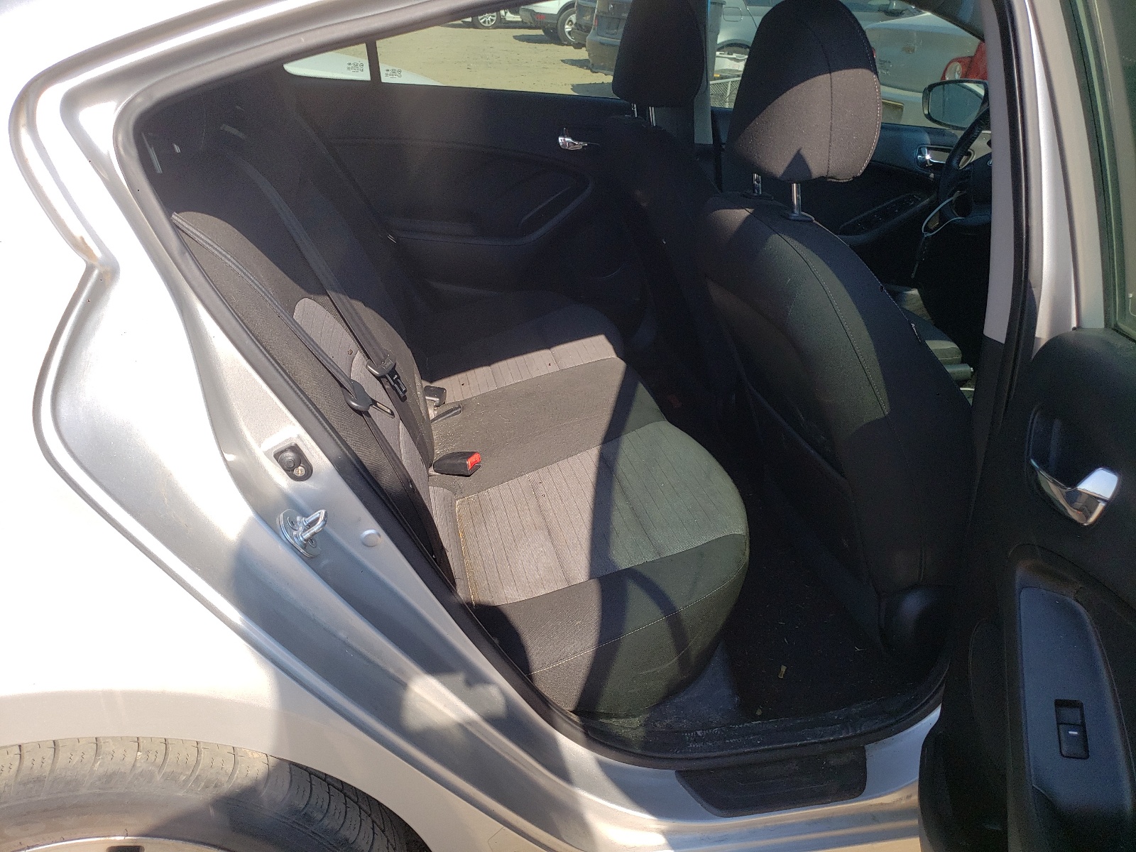 صورة رقم 6 من المزاد - 2014 KIA FORTE EX مع VIN KNAFX4A82E5057499