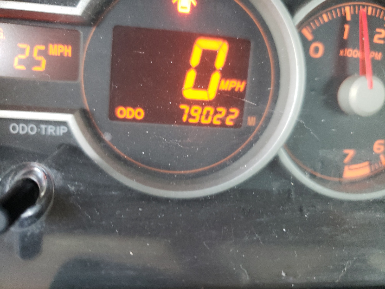 Photo 8 from auction – 2015 TOYOTA SCION XB with VIN JTLZE4FE3FJ078735