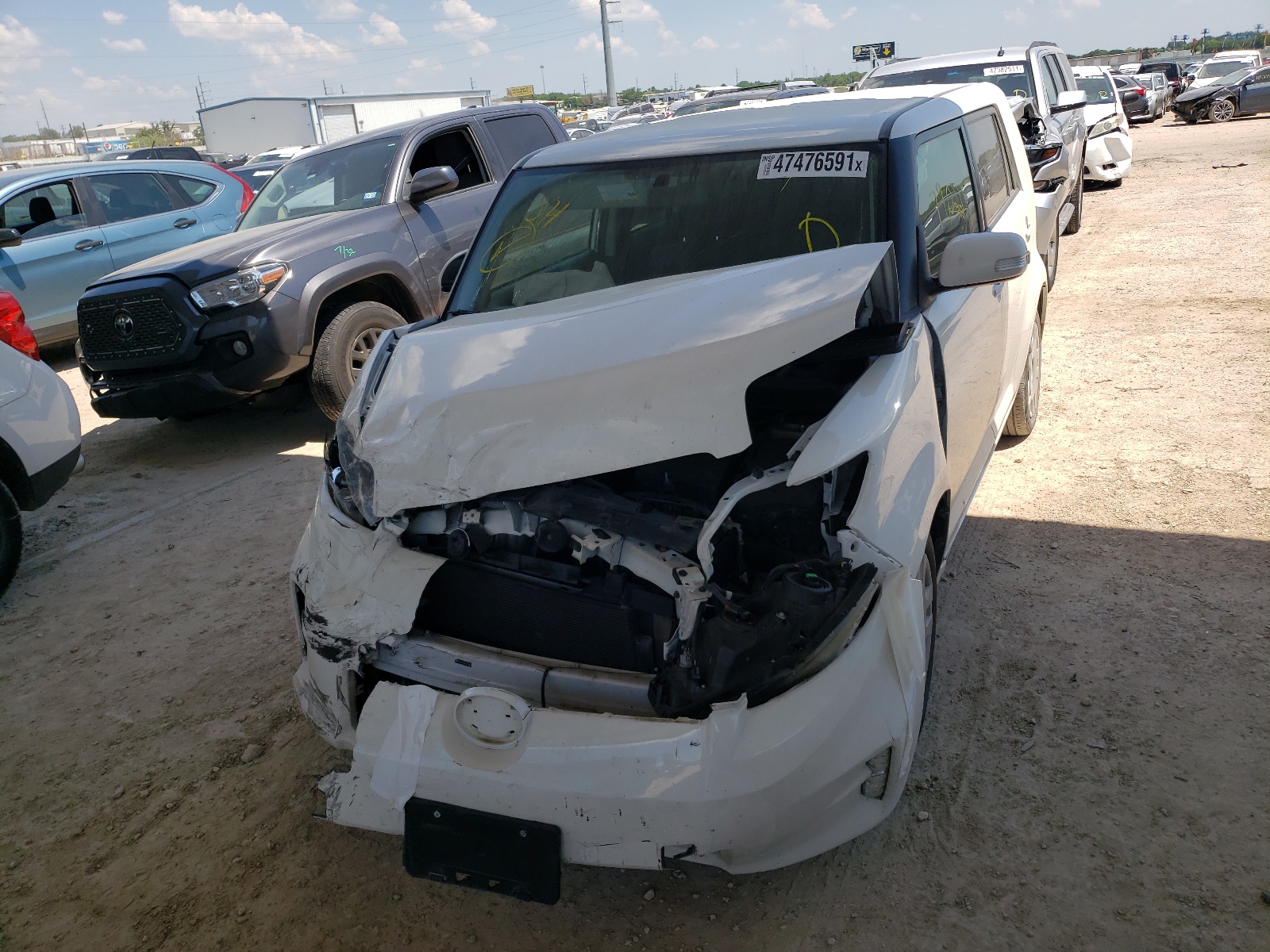 Photo 2 from auction – 2015 TOYOTA SCION XB with VIN JTLZE4FE3FJ078735